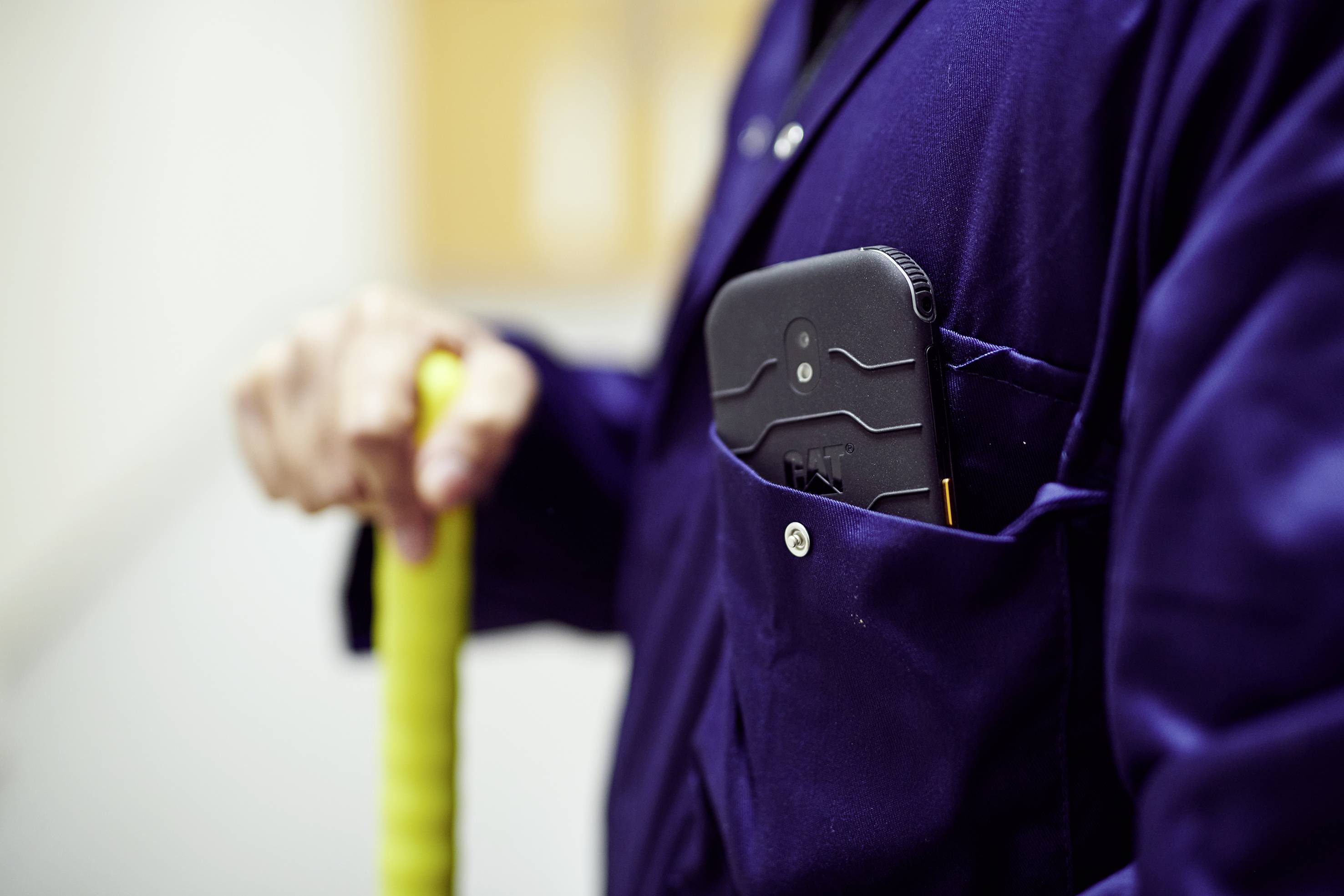 CAT 32 GB Schwarz 14 cm (5.5 Zoll) Outdoor Smartphone