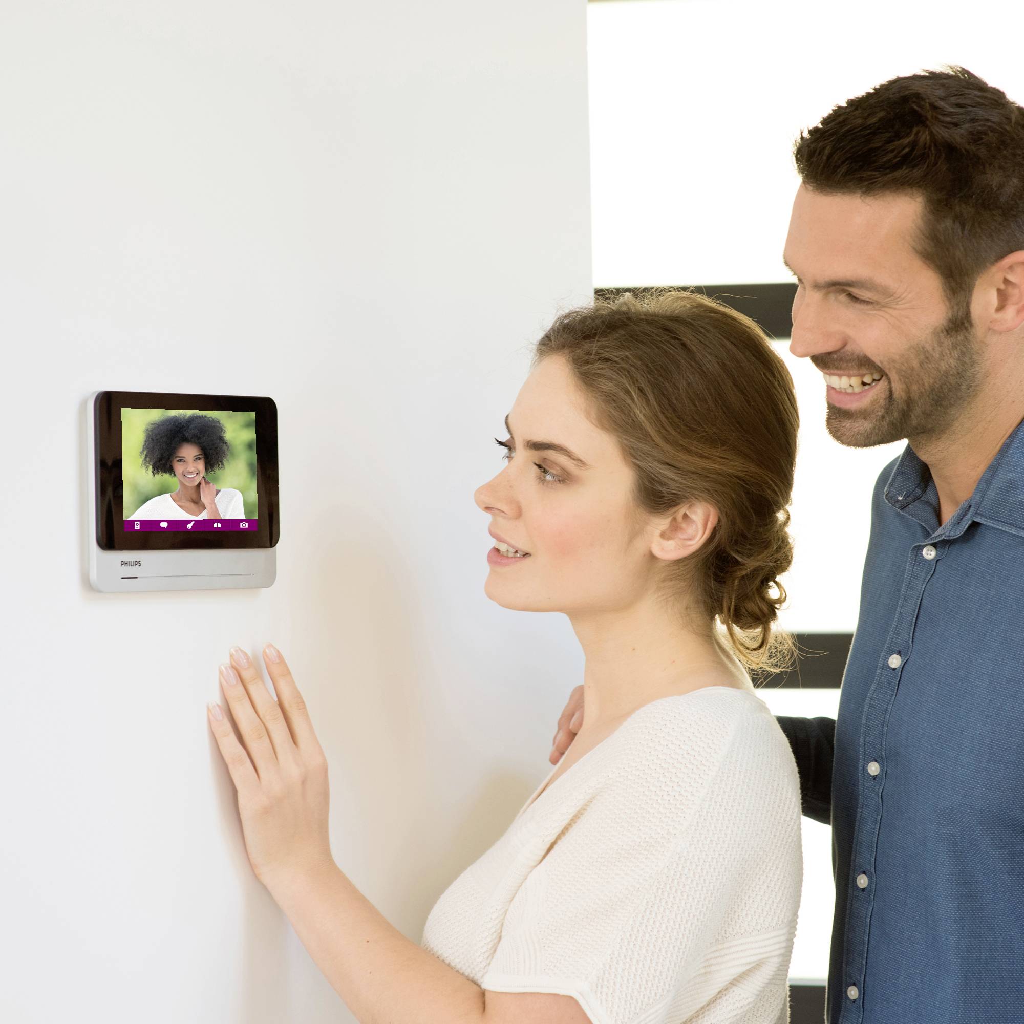 Philips WelcomeEye Connect2 Video-Türsprechanlage WLAN Komplett-Set 1 Familienhaus