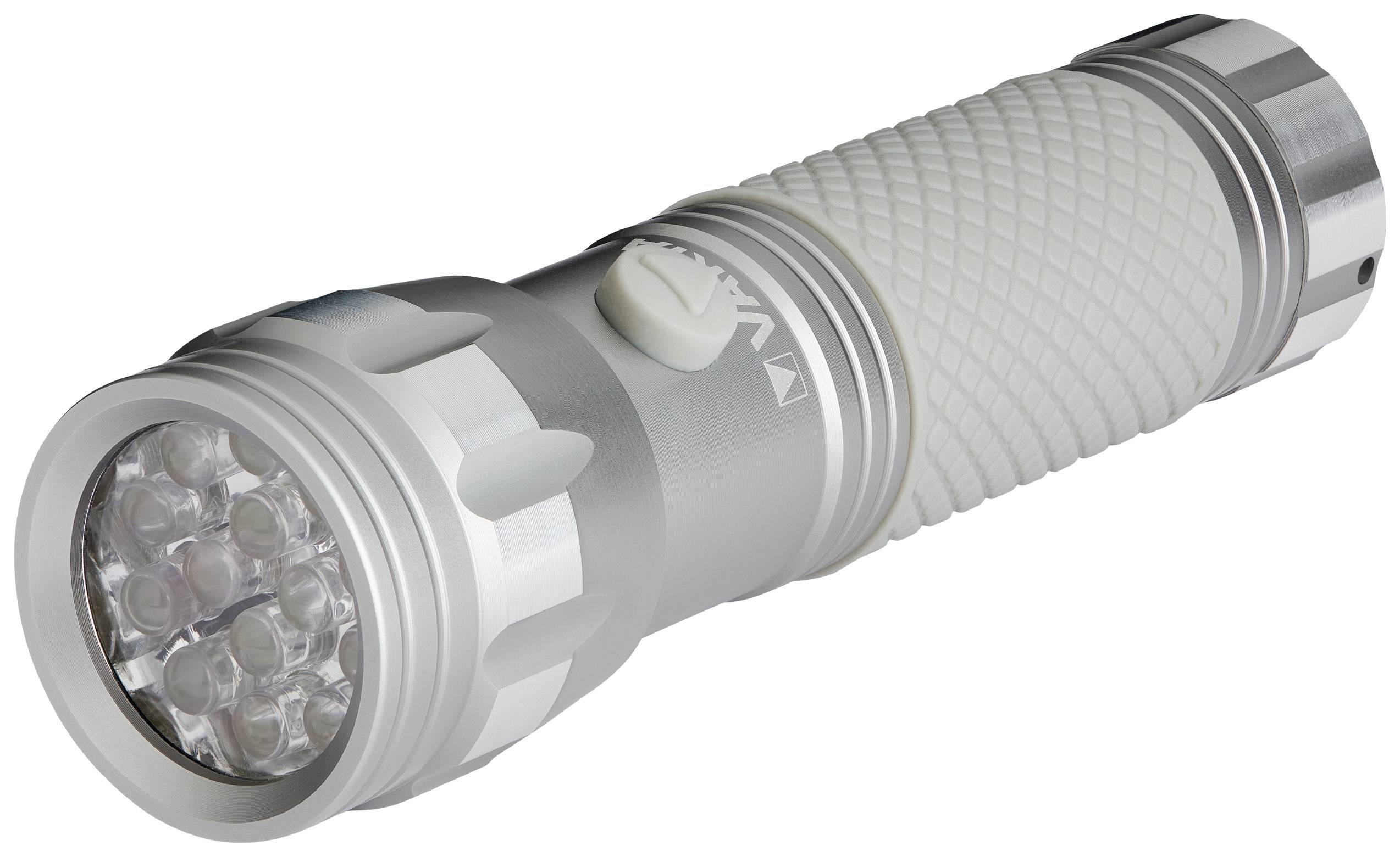 Eine silberne Taschenlampe mit LED-Leuchten und strukturiertem Griff, liegt schräg auf der Oberfläche.