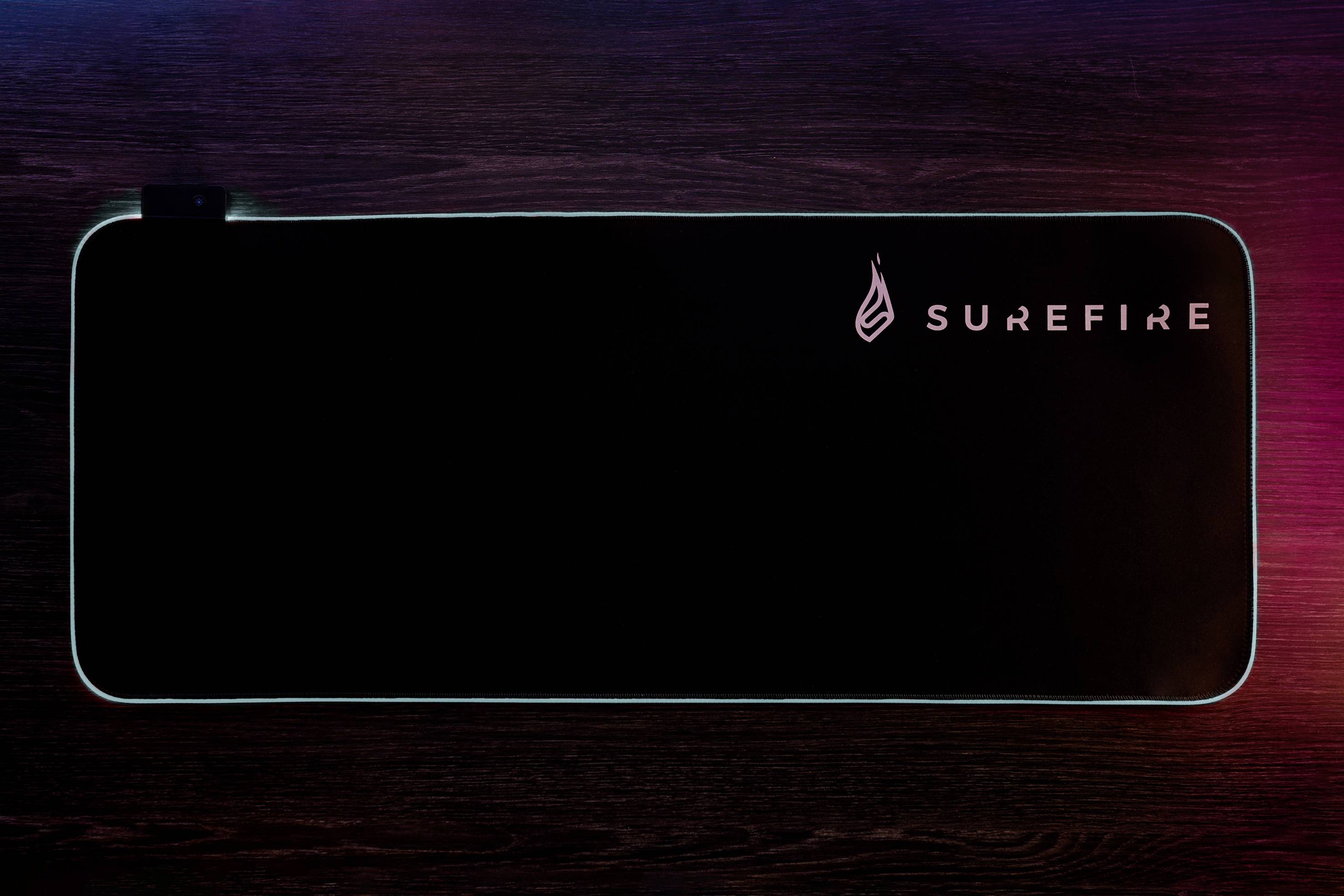 Surefire Gaming Silent Flight RGB-680 Gaming-Mauspad Beleuchtet Schwarz