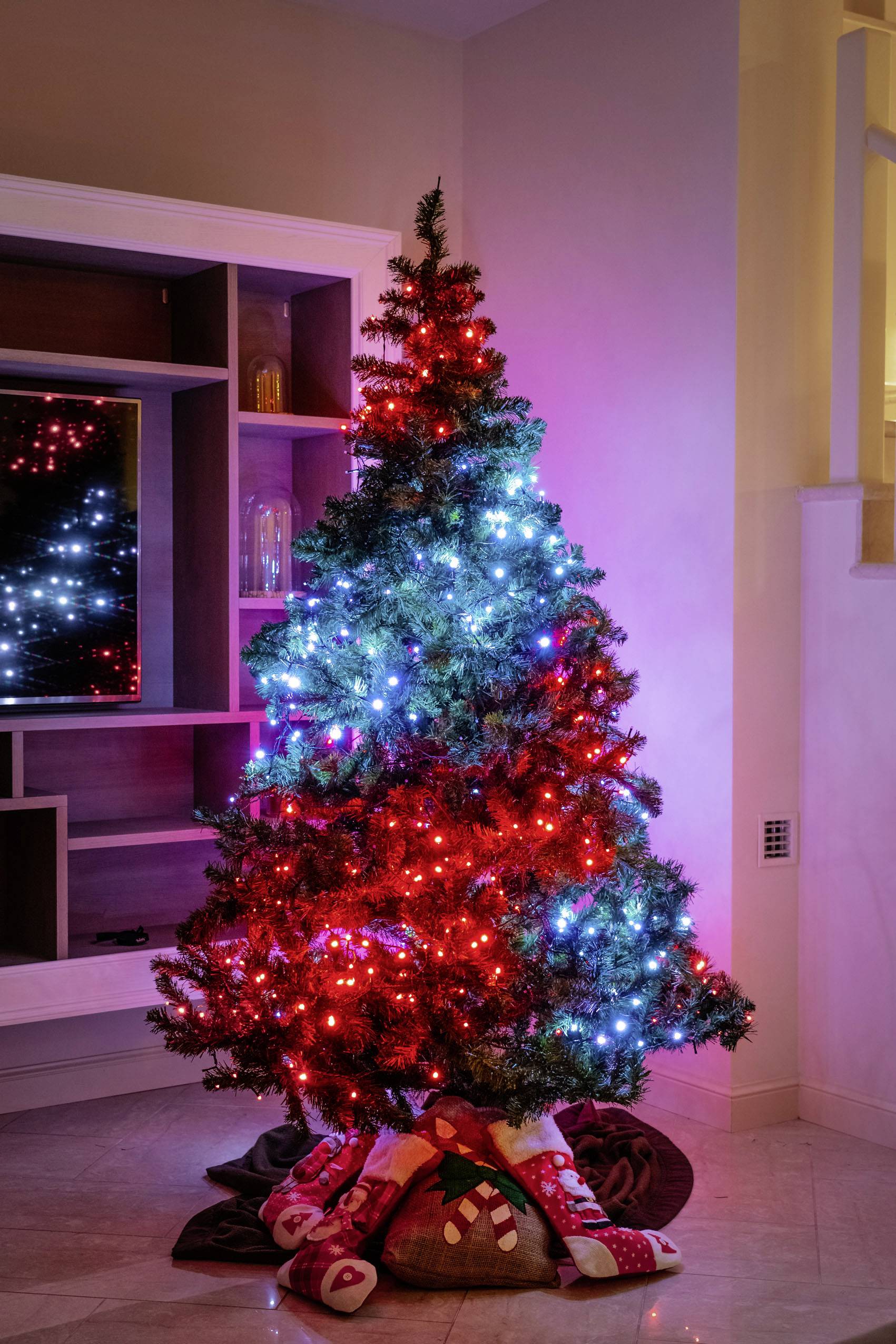 Twinkly TWS400SPP-BEU Funk-Weihnachtsbaum-Beleuchtung Innen/Außen EEK: G (A - G) netzbetrieben Anzahl Leuchtmittel 400 LED RGBW per App steuerbar
