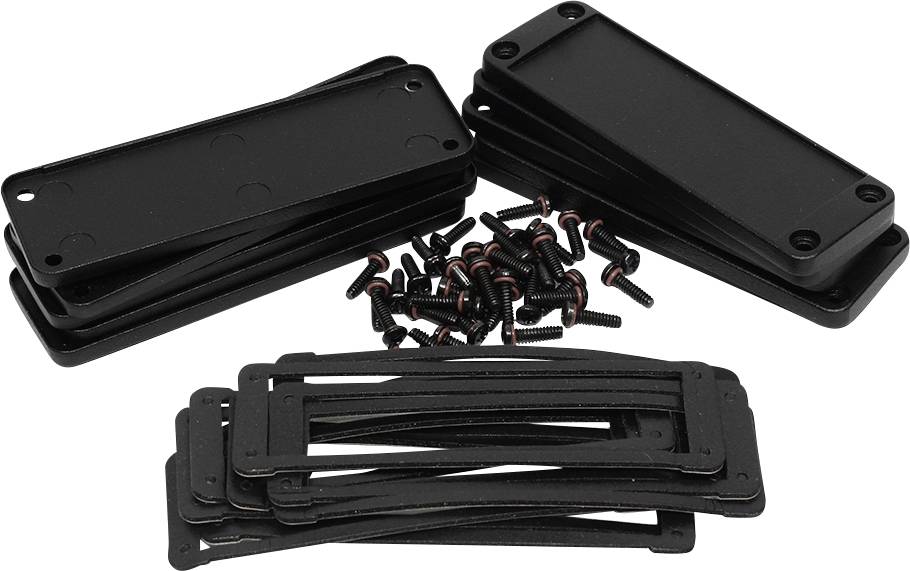 Schwarze Metallplatten, rechteckig, gestapelt. Schrauben und Abdichtungsstreifen in der Mitte. Montageteile für technische Anwendungen.