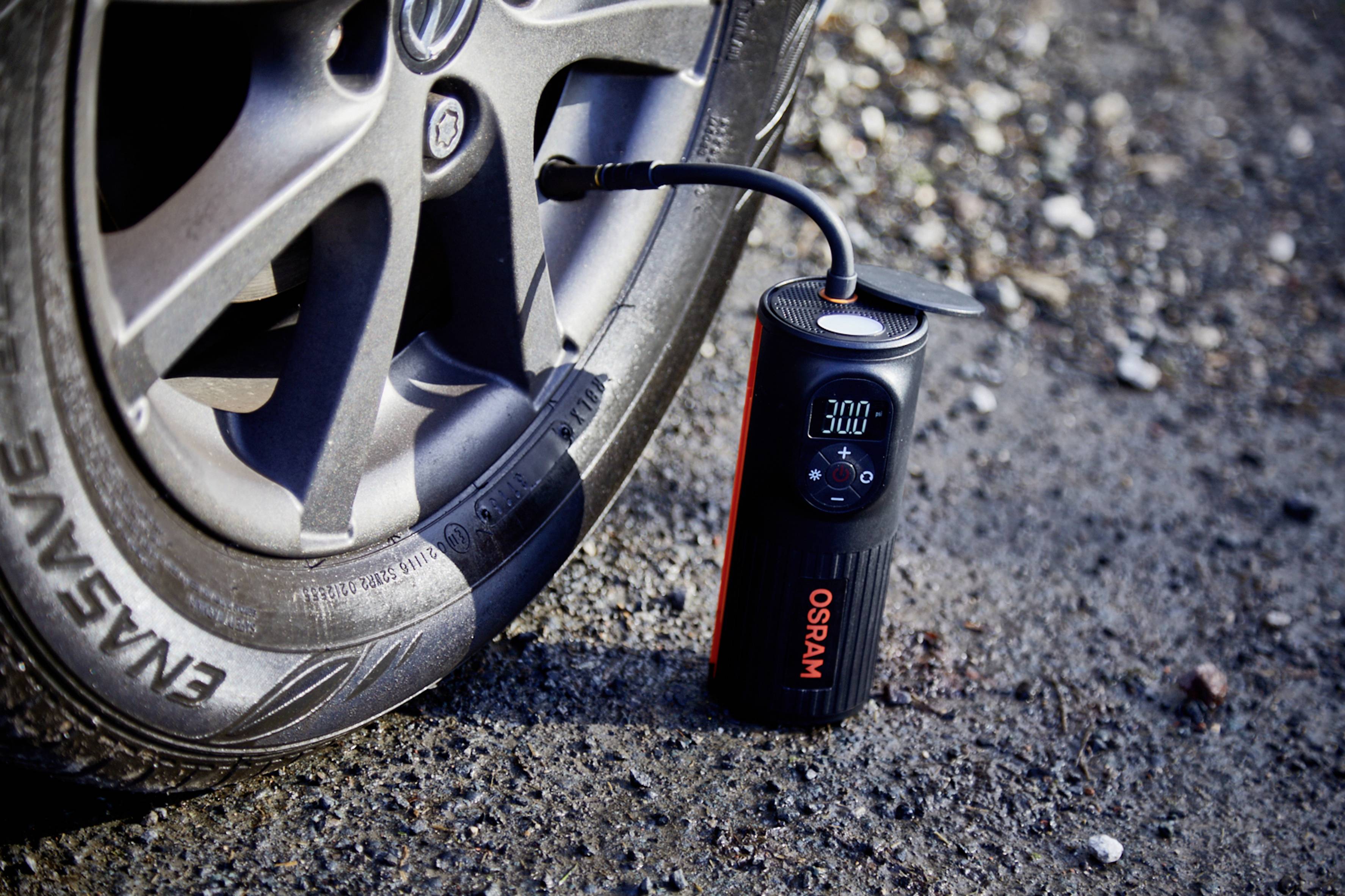 Osram Automotive OTIR2000 Kompressor TYREinflate 2000 8.3 bar Aufbewahrungs-Box/-Tasche, Digitales Display, mit Arbeitslampe