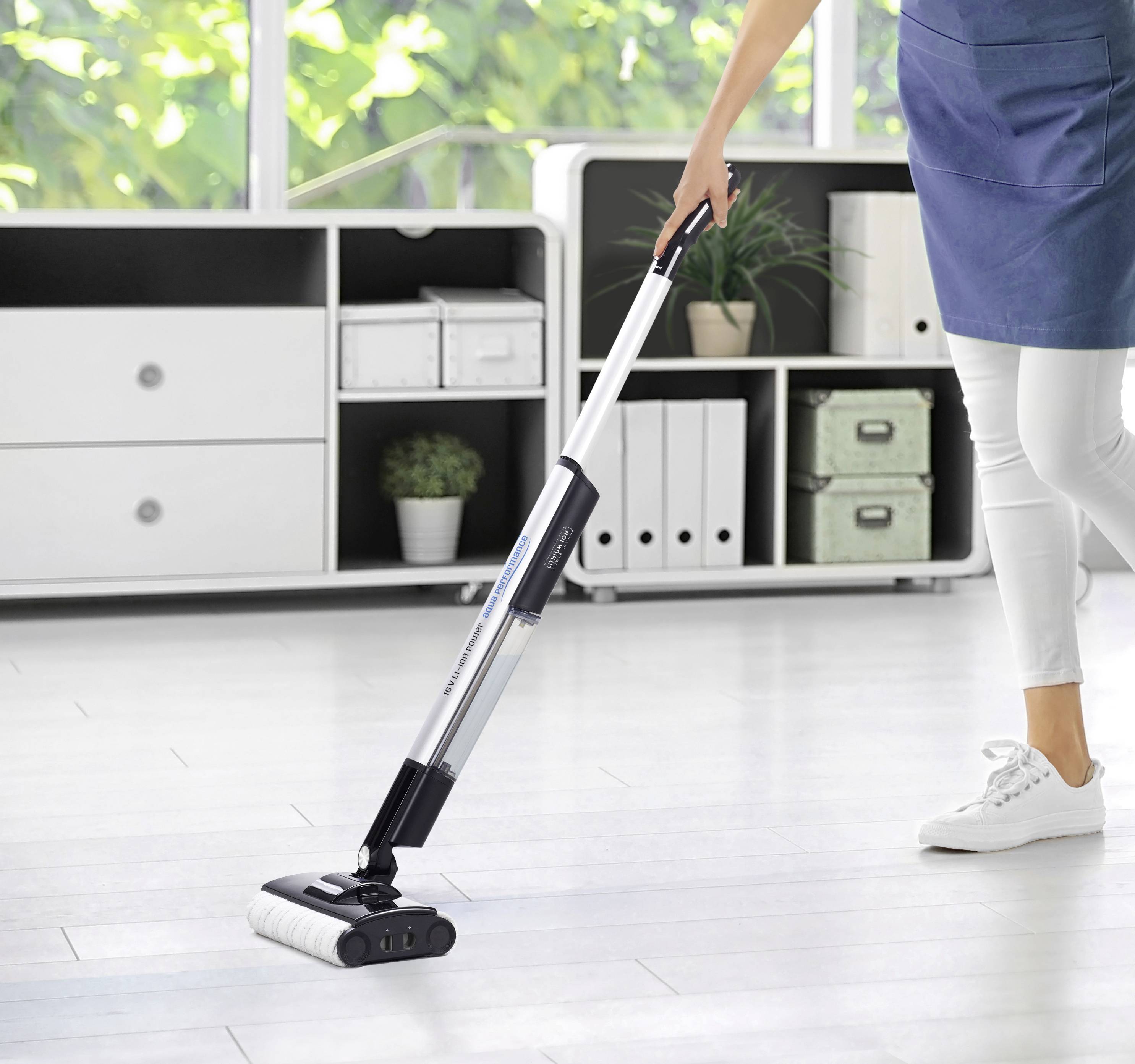 Trisa Wet Clean Comfort T9746 Hartbodenreiniger 60 W inkl. Akku