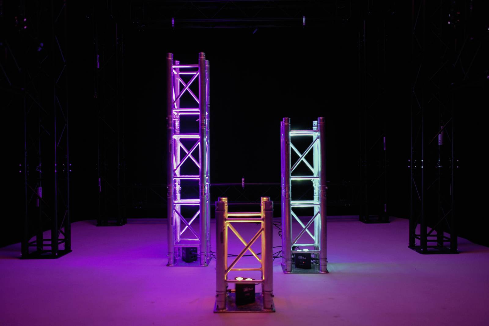 Eurolite 51915445 TL-3 RGB+UV Trusslight LED-Effektstrahler Anzahl LEDs (Details):3 7W