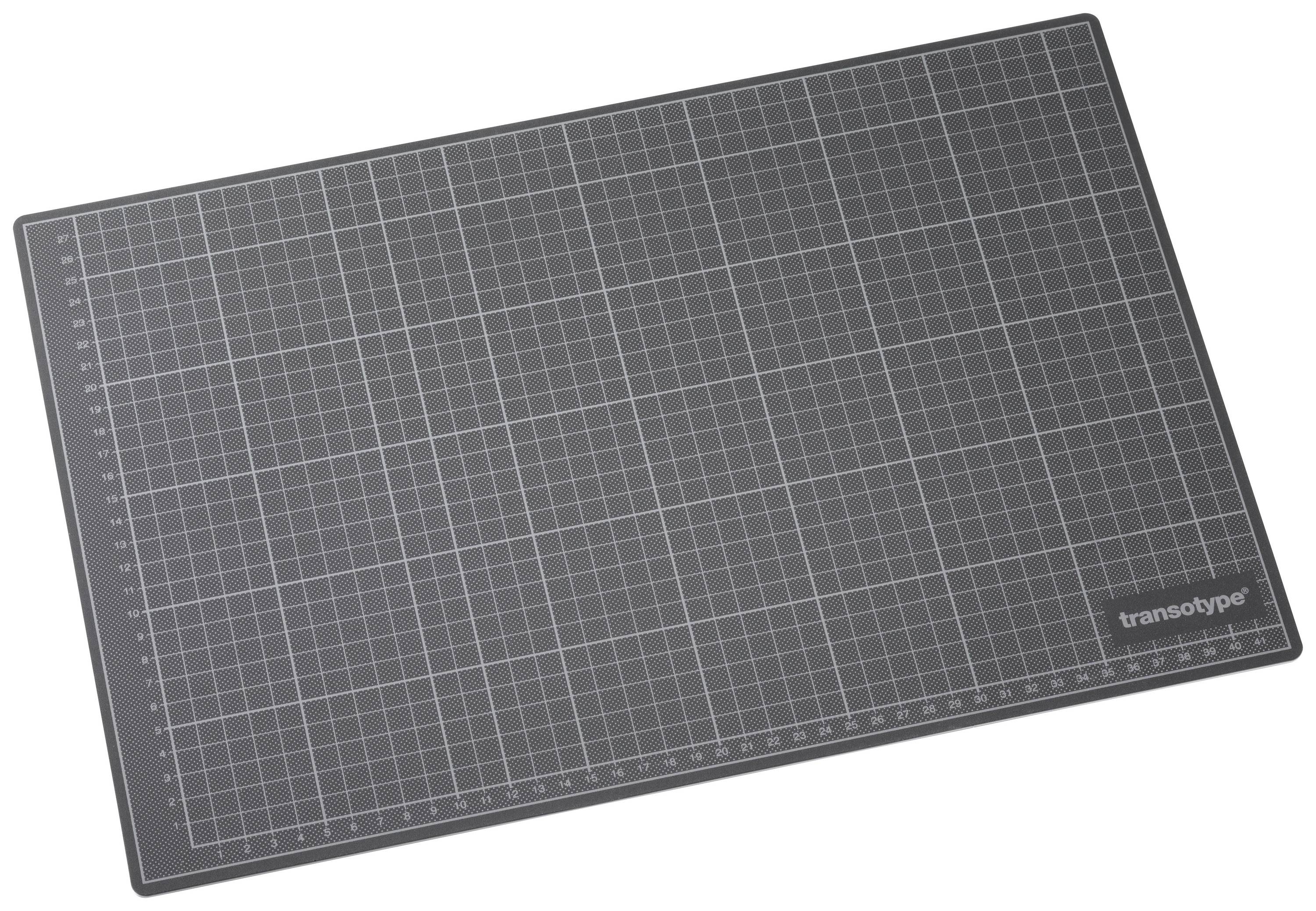 Graue Schneidematte mit Gitterlinien und Maßangaben von 0 bis 45 cm an den Rändern. Markierung 'transotype' unten rechts.