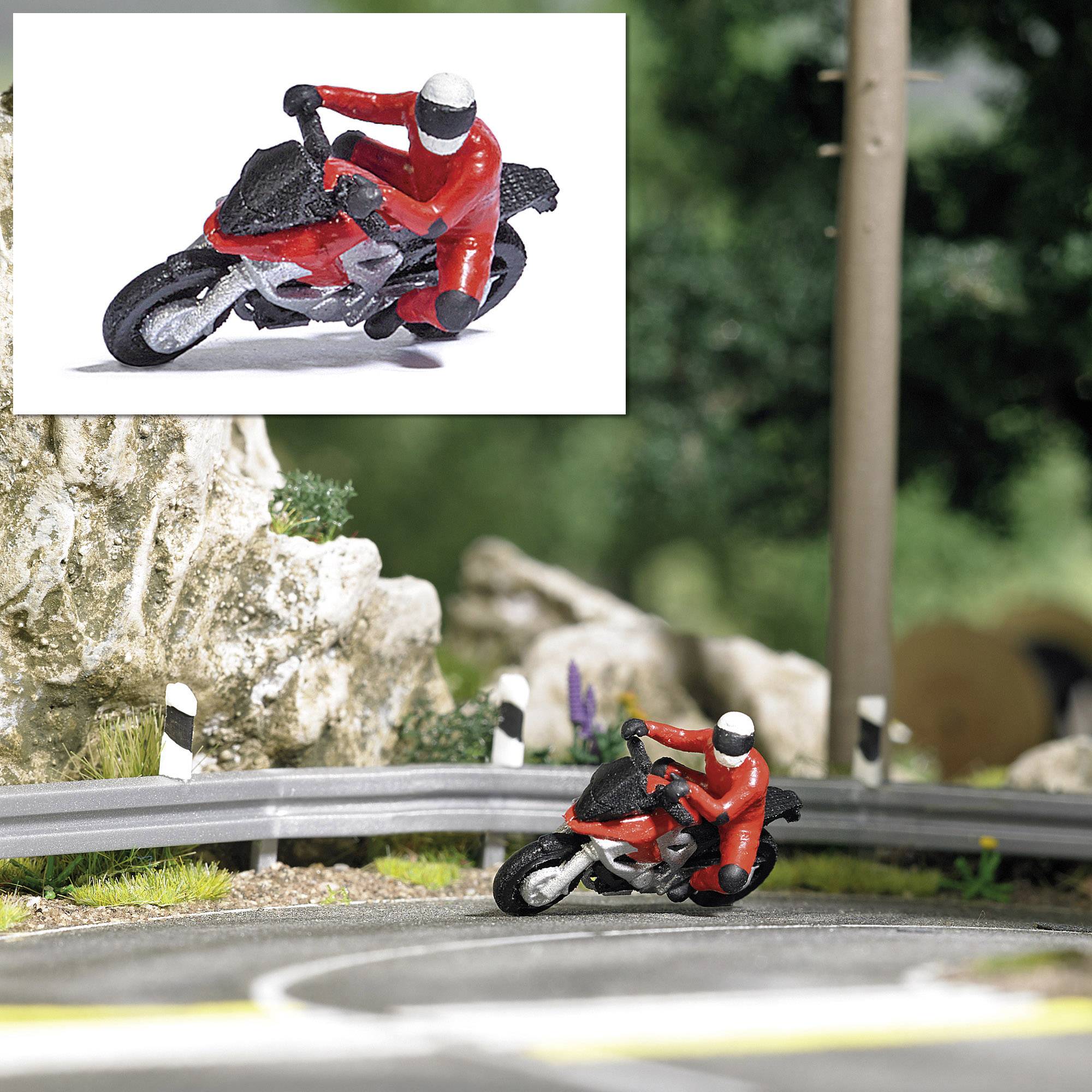 Busch H0 Kurvenkratzer 2 Fertigmodell