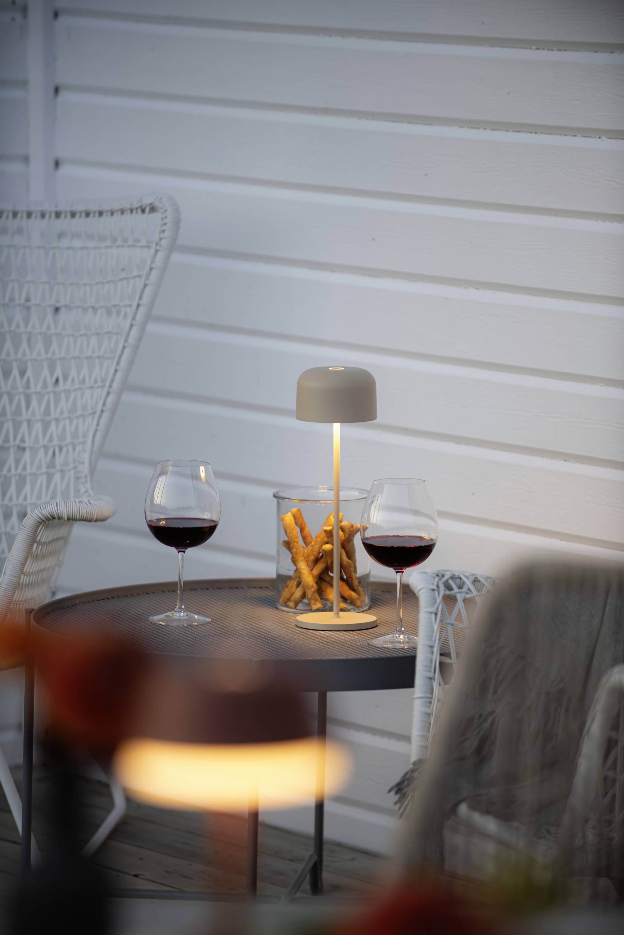 Konstsmide 7834-330 Lille LED-Akku-Tischlampe 3.5W Warmweiß Sand