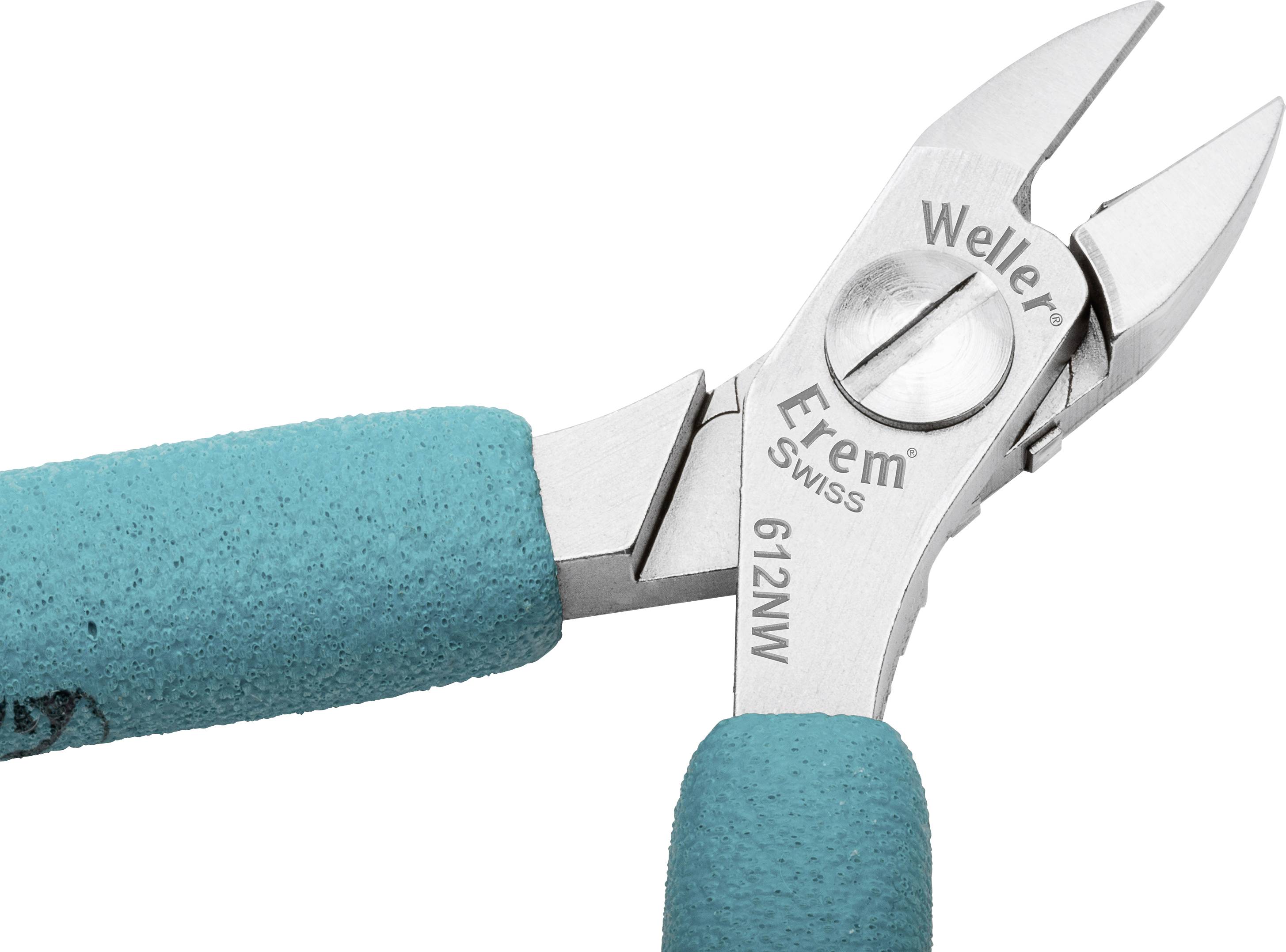 Schneidwerkzeug mit türkisfarbenen Griffen und der Aufschrift 'Weller Erem Swiss 612NW' auf der Klinge, verwendet für präzises Schneiden.