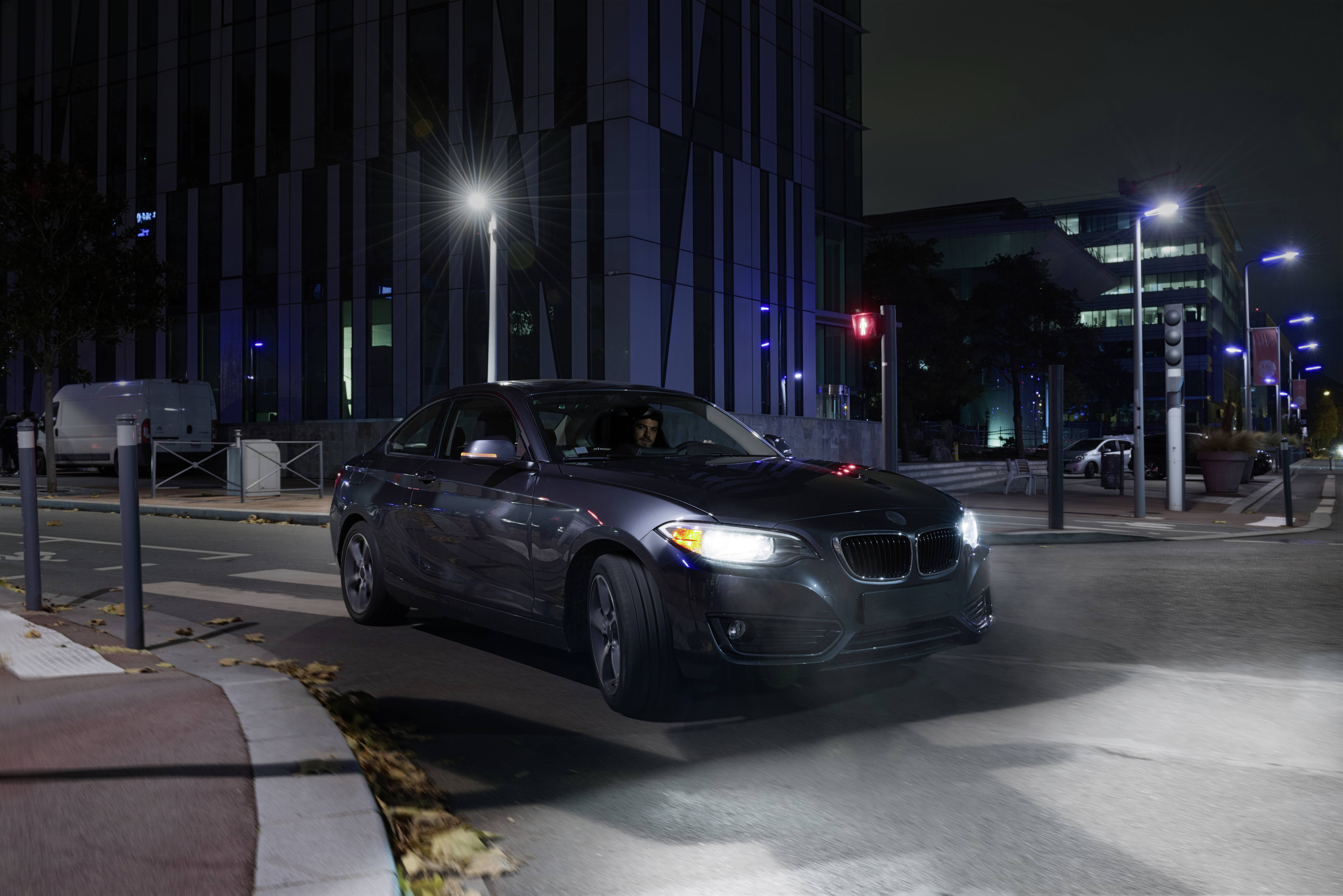 Philips Automotive 11972U6000X2 LED Leuchtmittel Ultinon Pro6000 H7 15W 12V