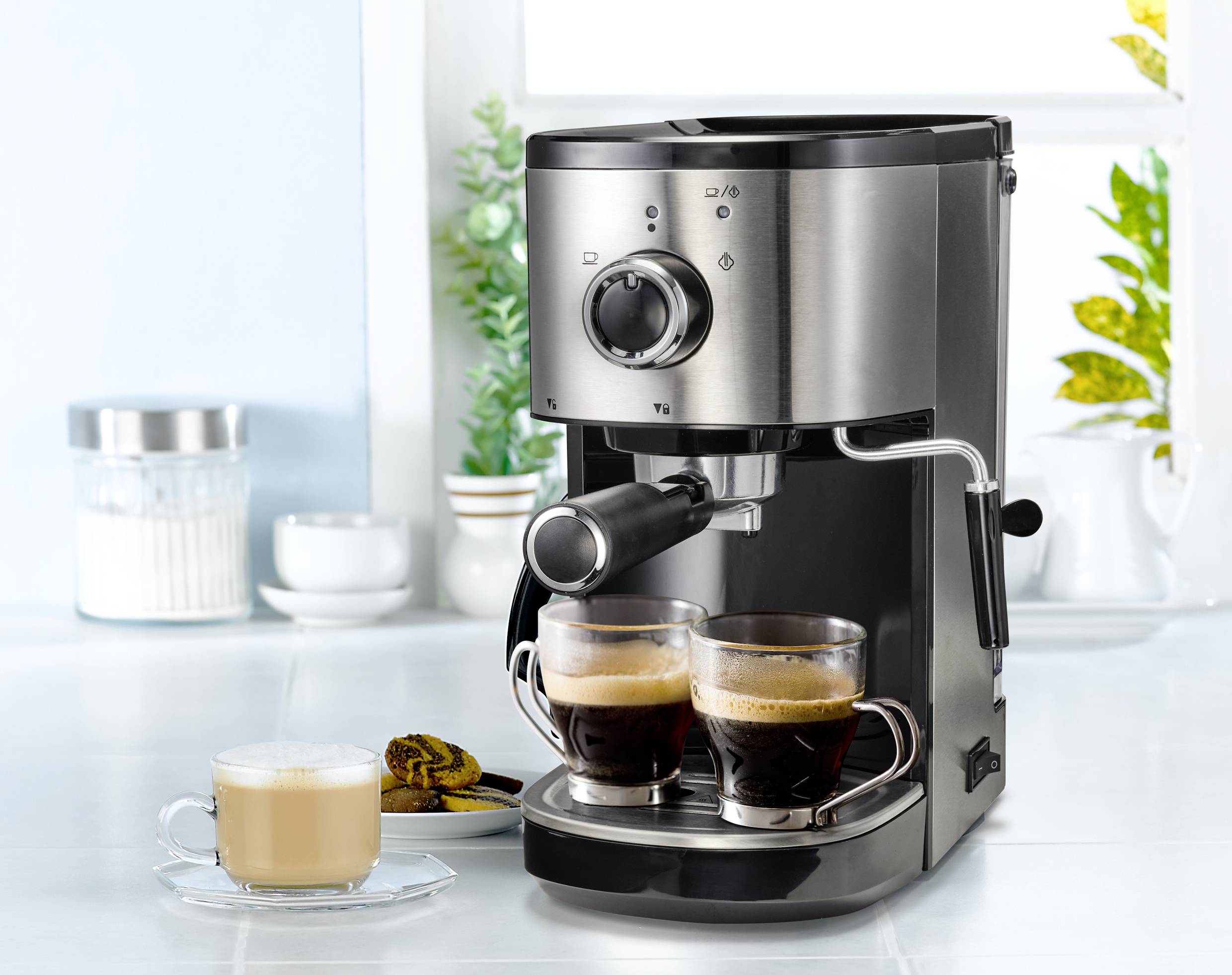 CM5400C-GS Espressomaschine mit Siebträger Silber