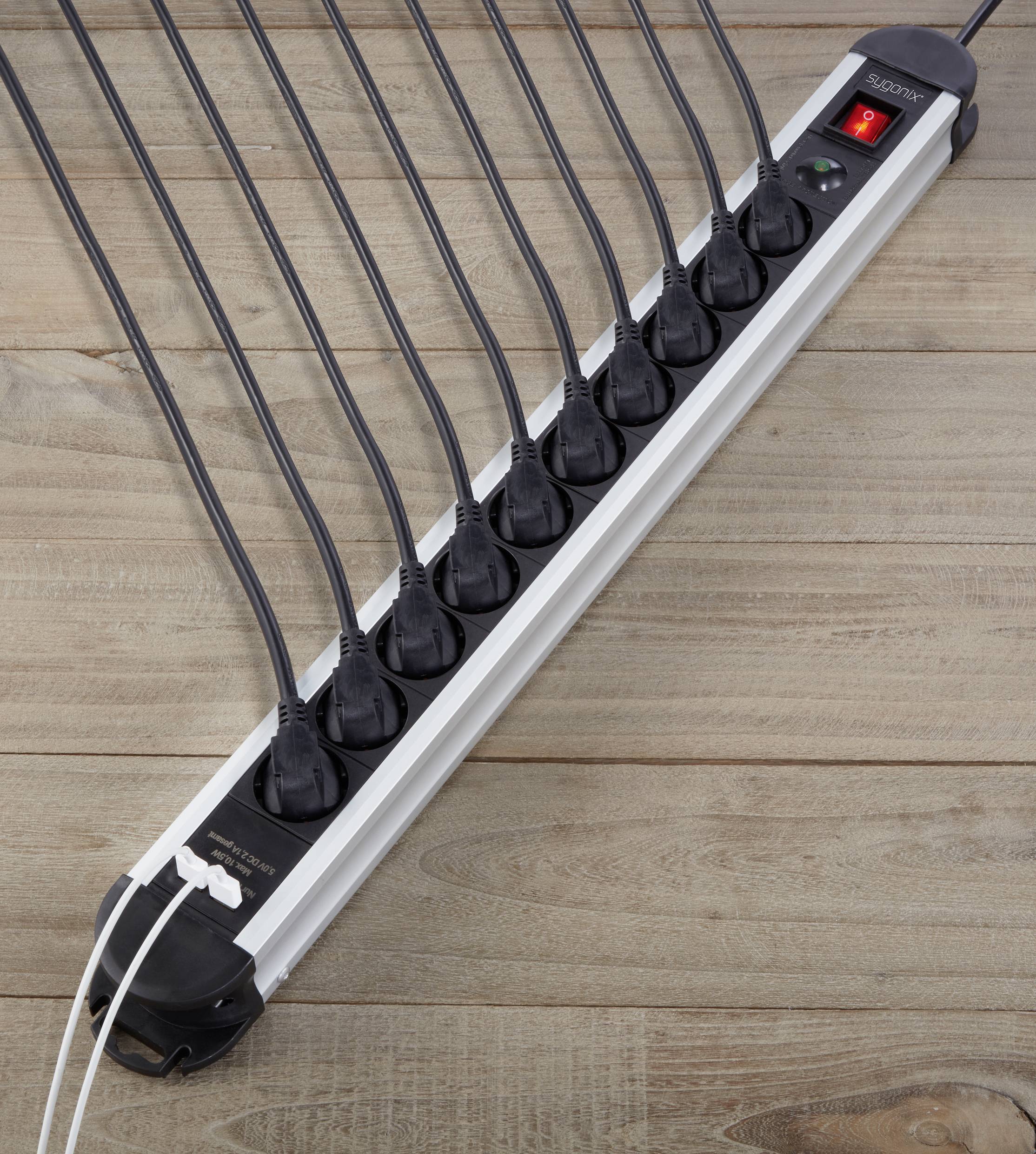 Sygonix SY-4755858 Überspannungsschutz-Steckdosenleiste Silber, Schwarz Schutzkontakt 1St.