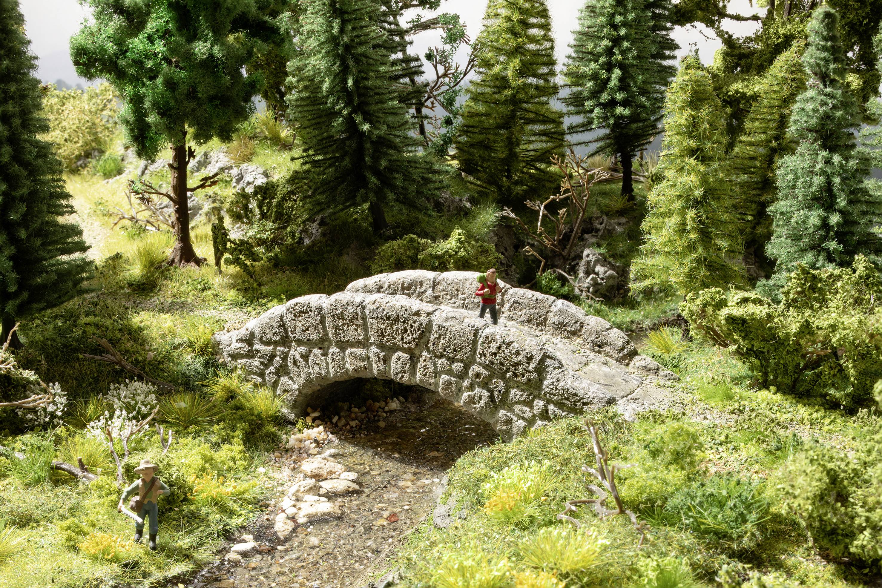 NOCH 58694 H0 Fußgängerbrücke (L x B x H) 147 x 40 x 45mm