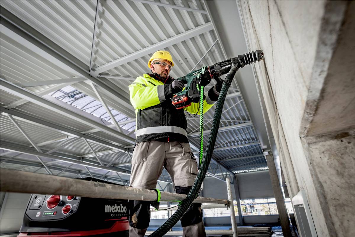 Metabo KHA 18 LTX BL 40 SDS-Max-Akku-Kombihammer 18V Li-Ion ohne Akku, inkl. Koffer