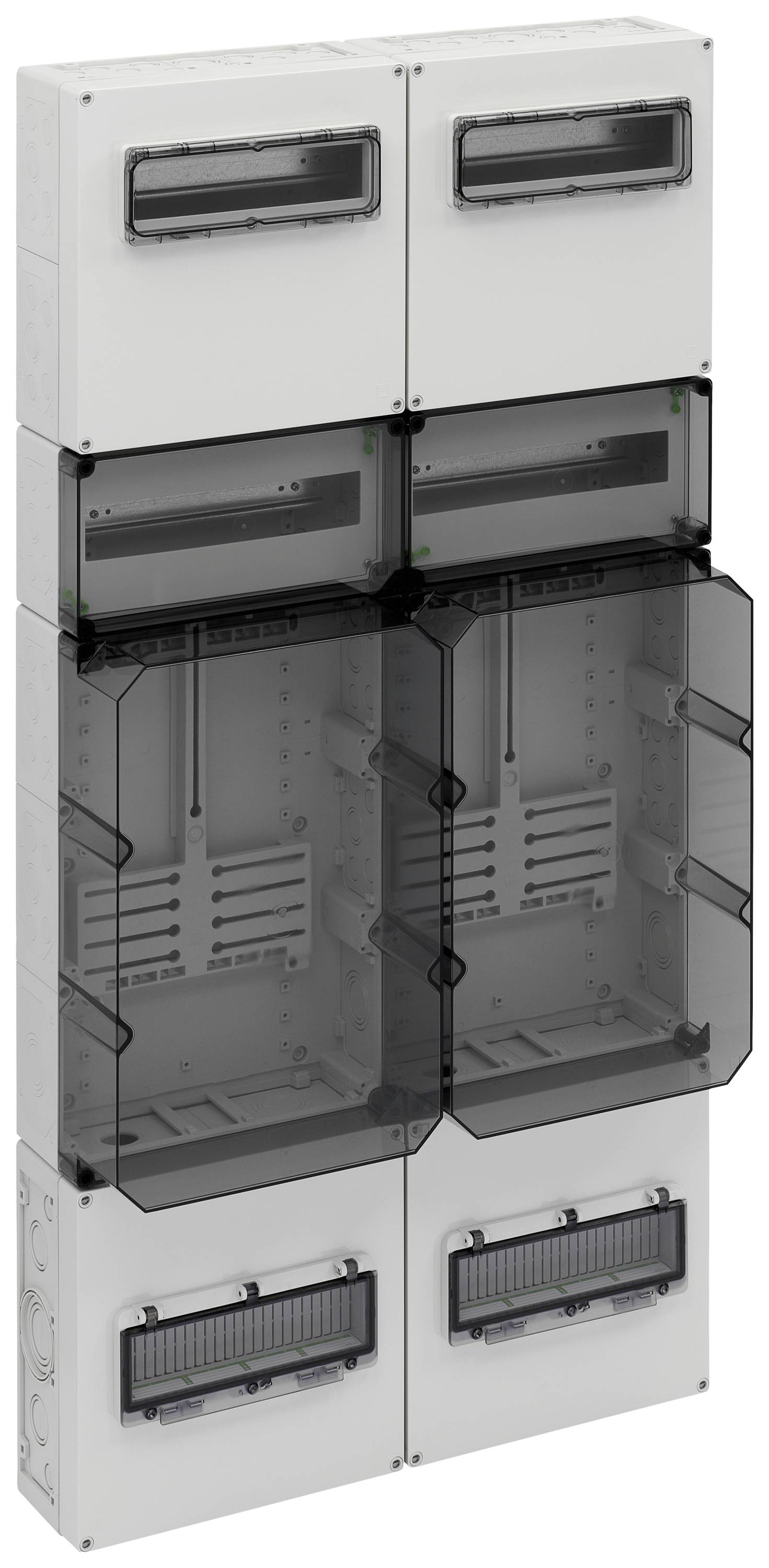 Ein modulares Schaltschrank-System mit transparenten Abdeckungen, mehreren Fächern, geeignet für elektrische Installationen und Sicherungen.