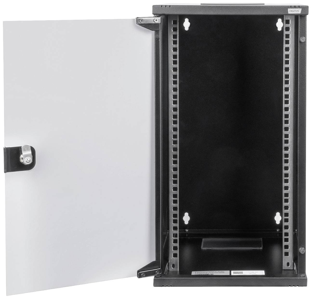Metallschrank mit offener Tür, zeigt innen schwarzen, leeren Stauraum mit Montageschiene. Eignet sich zur Speicherung technischer Geräte.