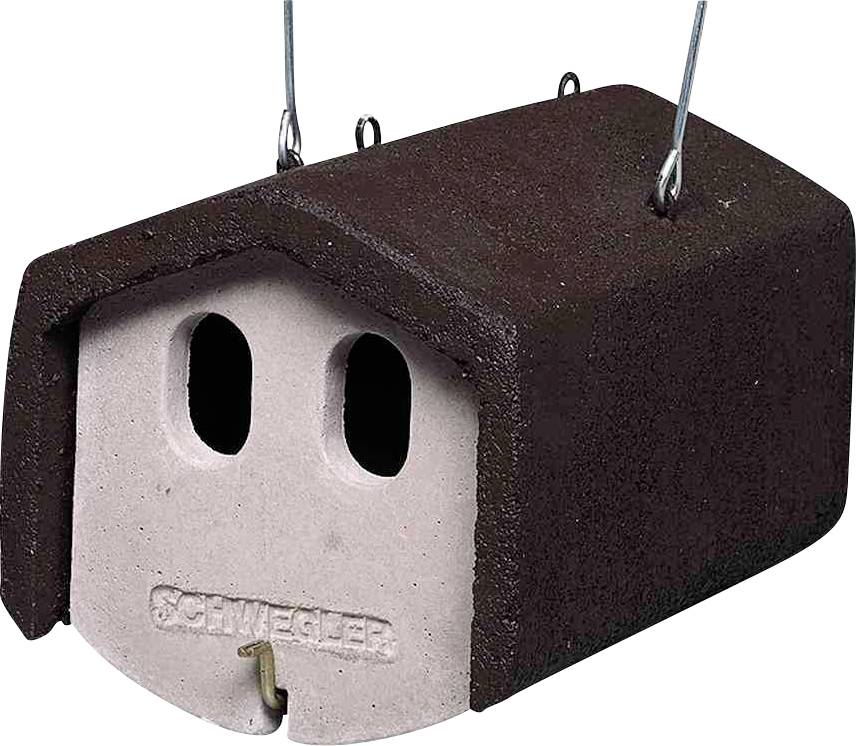 Ein braunes Fledermaushaus aus Holzbeton mit zwei Einfluglöchern und befestigten Drähten zur Aufhängung.