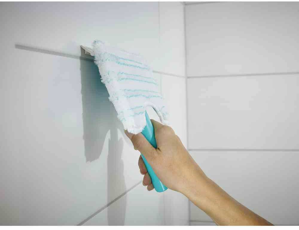 Leifheit Wannen/Fliesenreiniger "Flexi Pad Evolution" mit Teleskopstiel 41700 1St.