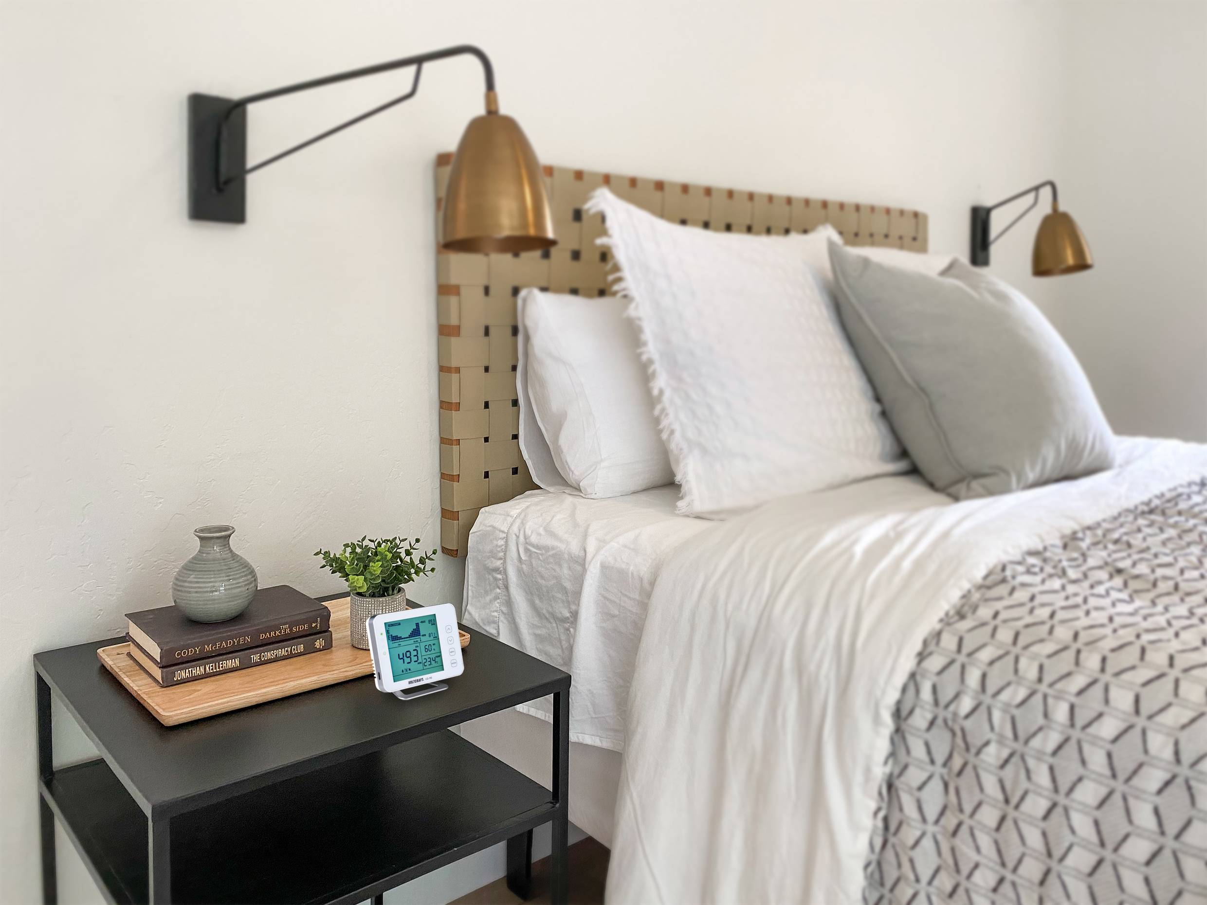 VOLTCRAFT CO-110 Kohlendioxid-Messgerät 0 - 5000 ppm mit Datenloggerfunktion kalibriert Werksstandard (ohne Zertifikat)