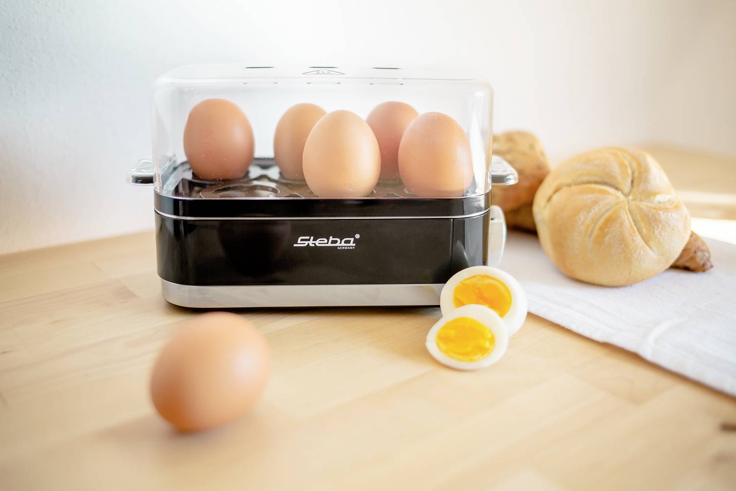 Steba EK 7 Eierkocher Kontrollleuchte, kabelgebunden, mit Eierstecher, mit Messbecher Schwarz, Edelstahl