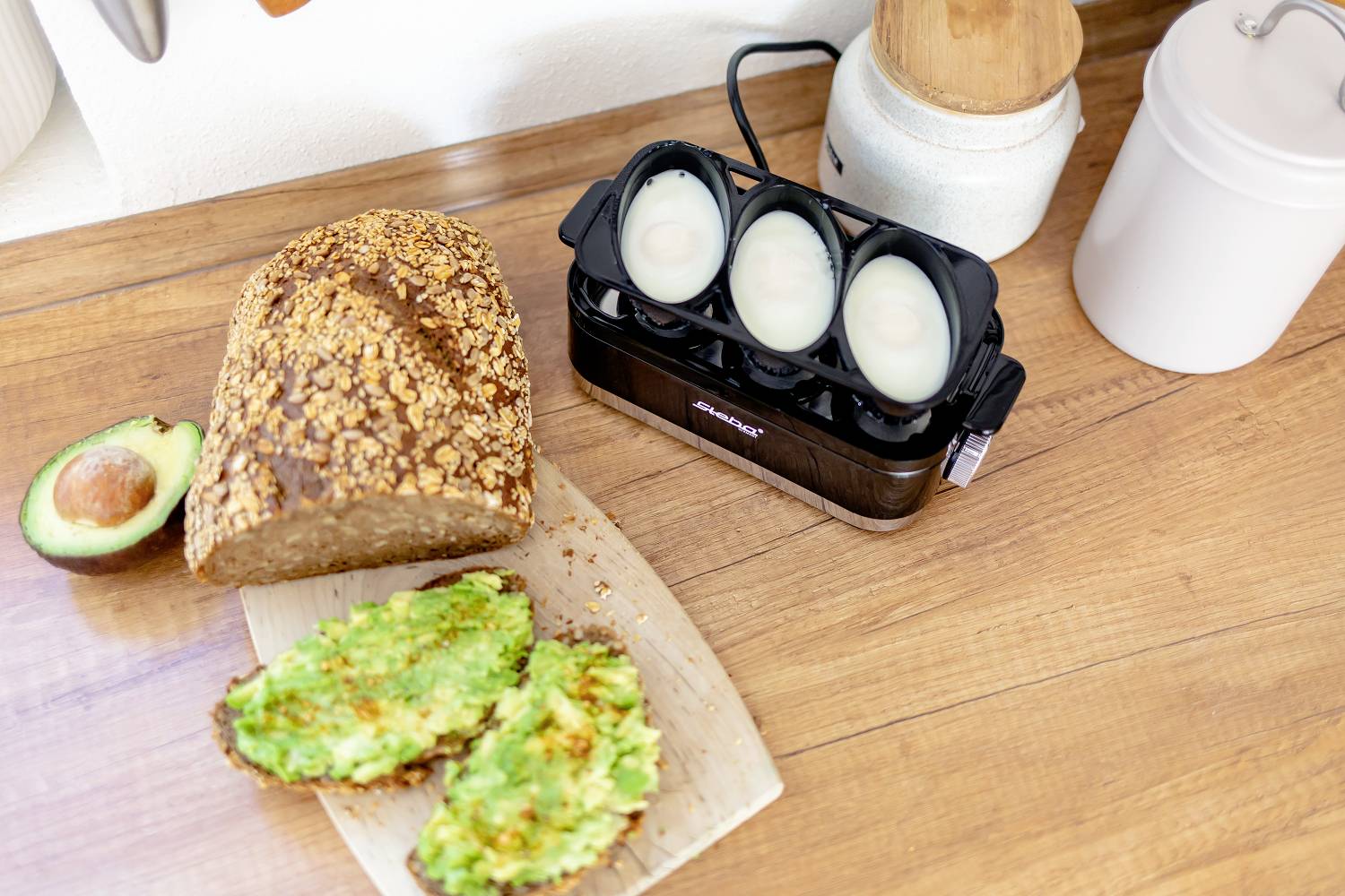 Steba EK 7 Eierkocher Kontrollleuchte, kabelgebunden, mit Eierstecher, mit Messbecher Schwarz, Edelstahl