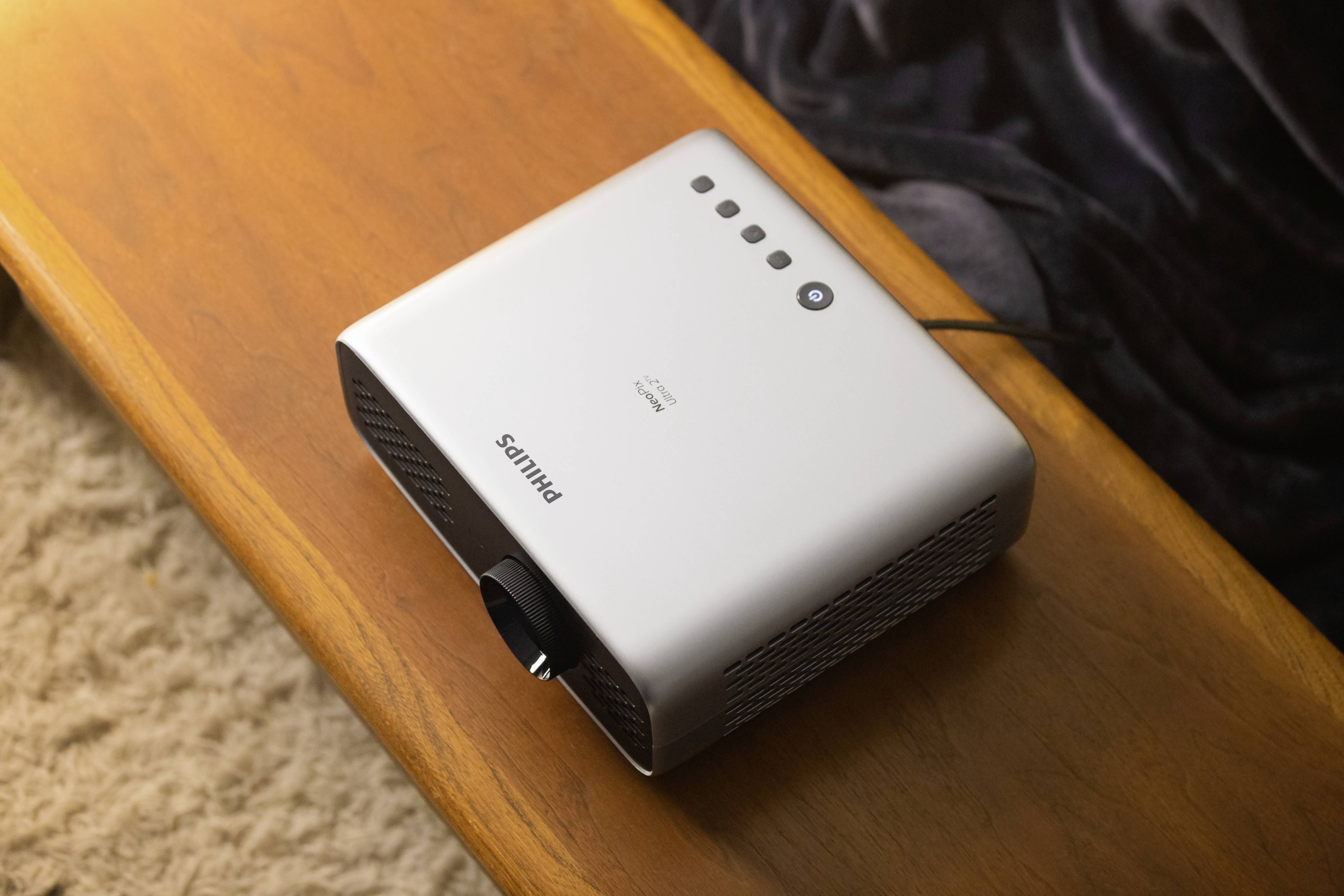 Philips Home Projector Beamer NeoPix Ultra 2TV LCD 1920 x 1080 Full HD Full HD, Integrierter Lautsprecher, WLAN