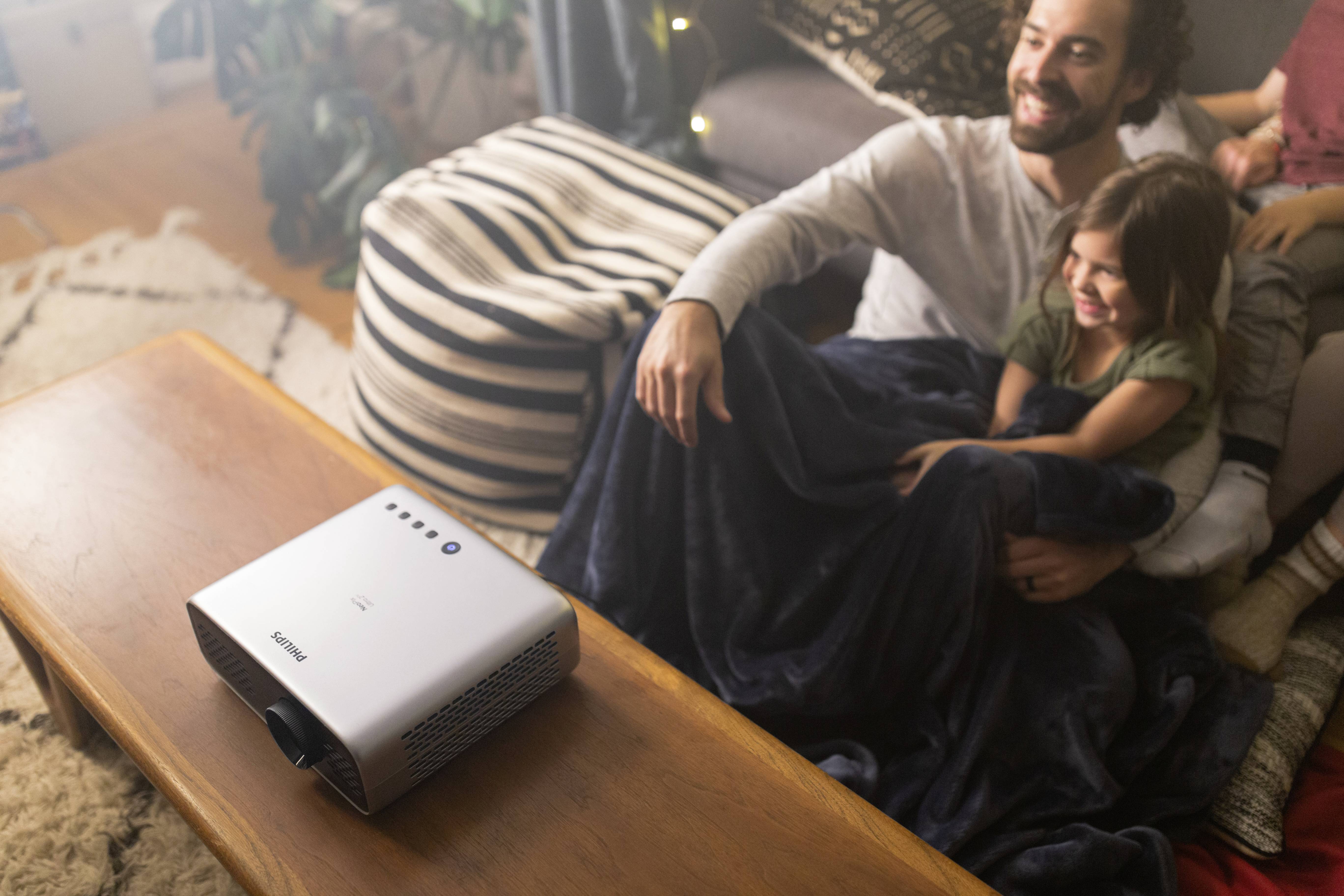 Philips Home Projector Beamer NeoPix Ultra 2TV LCD 1920 x 1080 Full HD Full HD, Integrierter Lautsprecher, WLAN