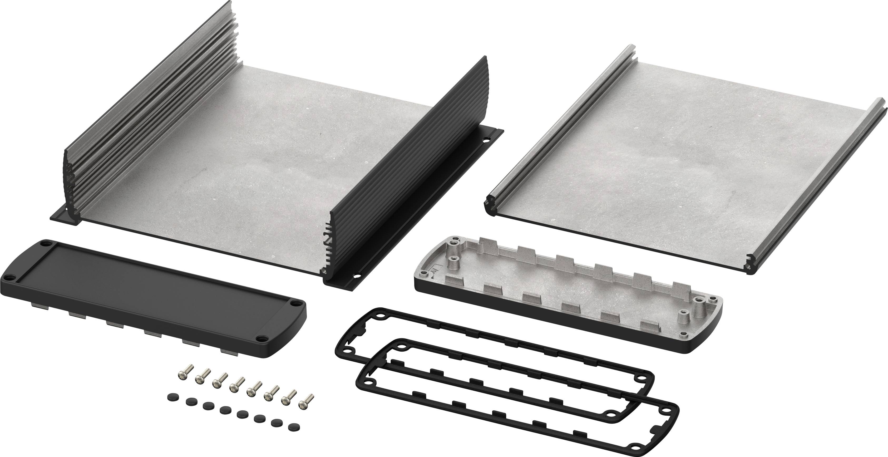 Einzelteile eines Gehäusebausatzes aus Metall mit Seitenteilen, Bodenplatte, Schrauben und Dichtungen, in auseinandergebautem Zustand.