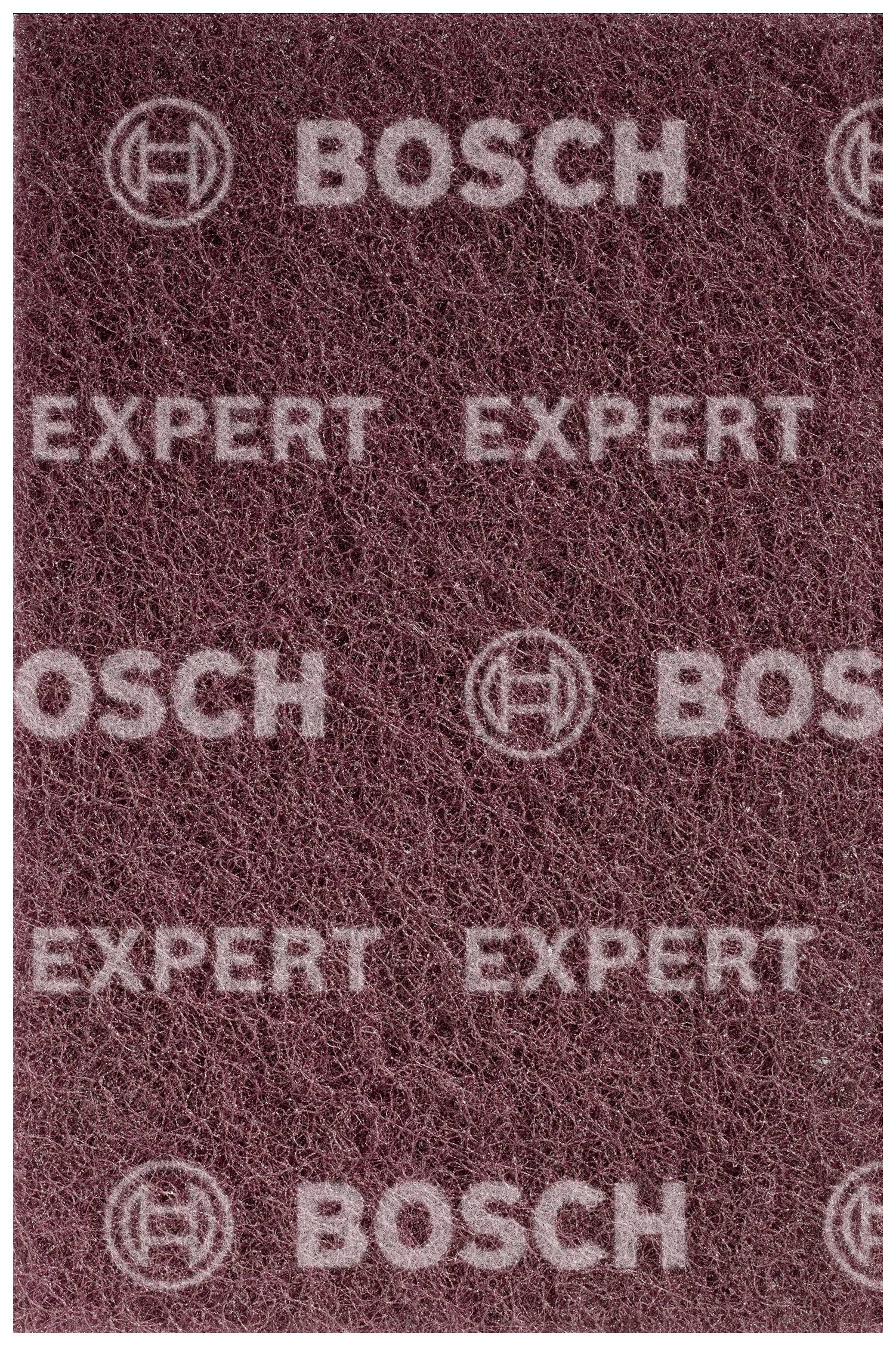 Braunes Schleifpad mit Aufdruck 'BOSCH EXPERT'. Strukturierte Oberfläche, geeignet für Schleifarbeiten.
