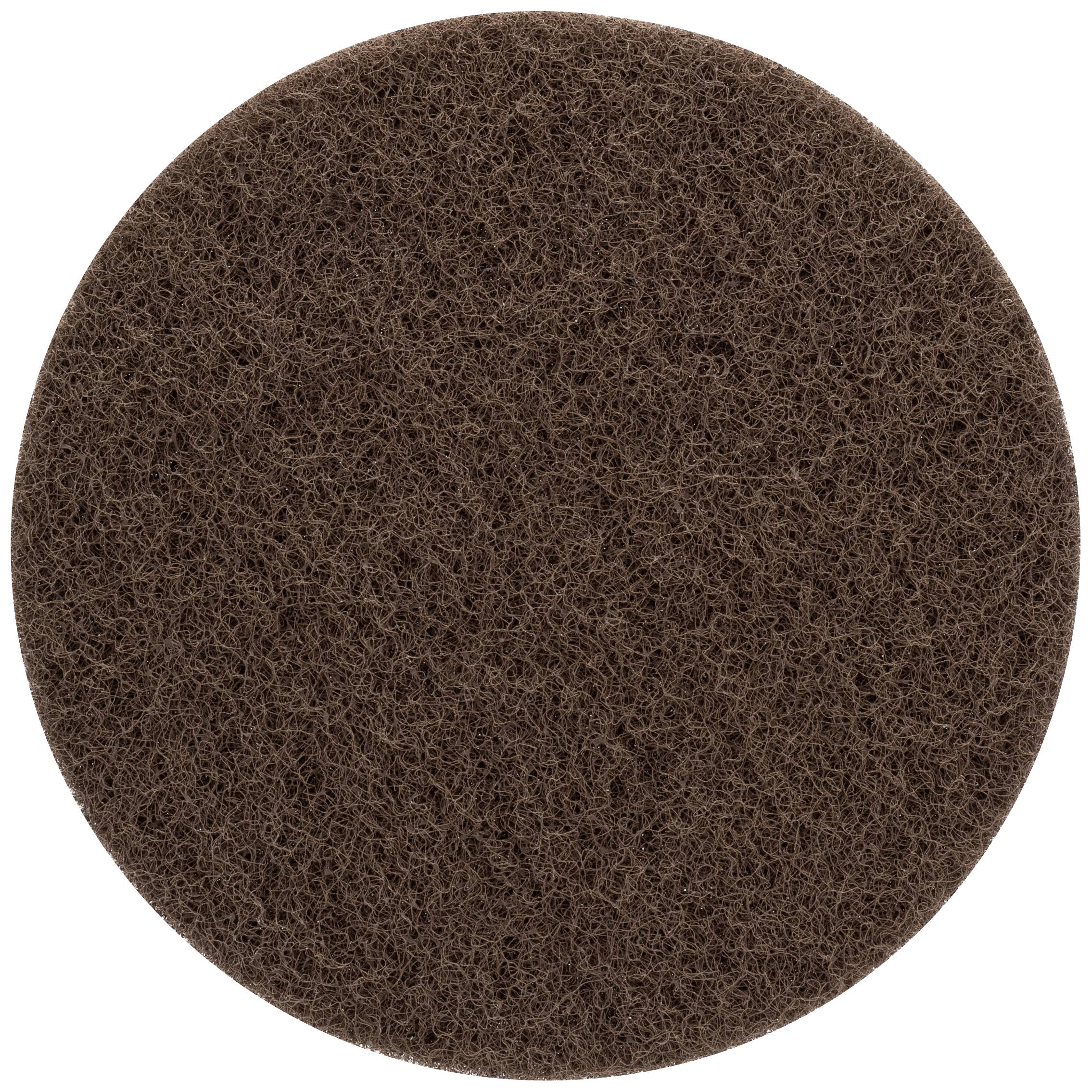 Ein runder, dunkelbrauner Reinigungspad mit einer rauhen, offenen Netzstruktur, geeignet für Fußbodenreinigung.