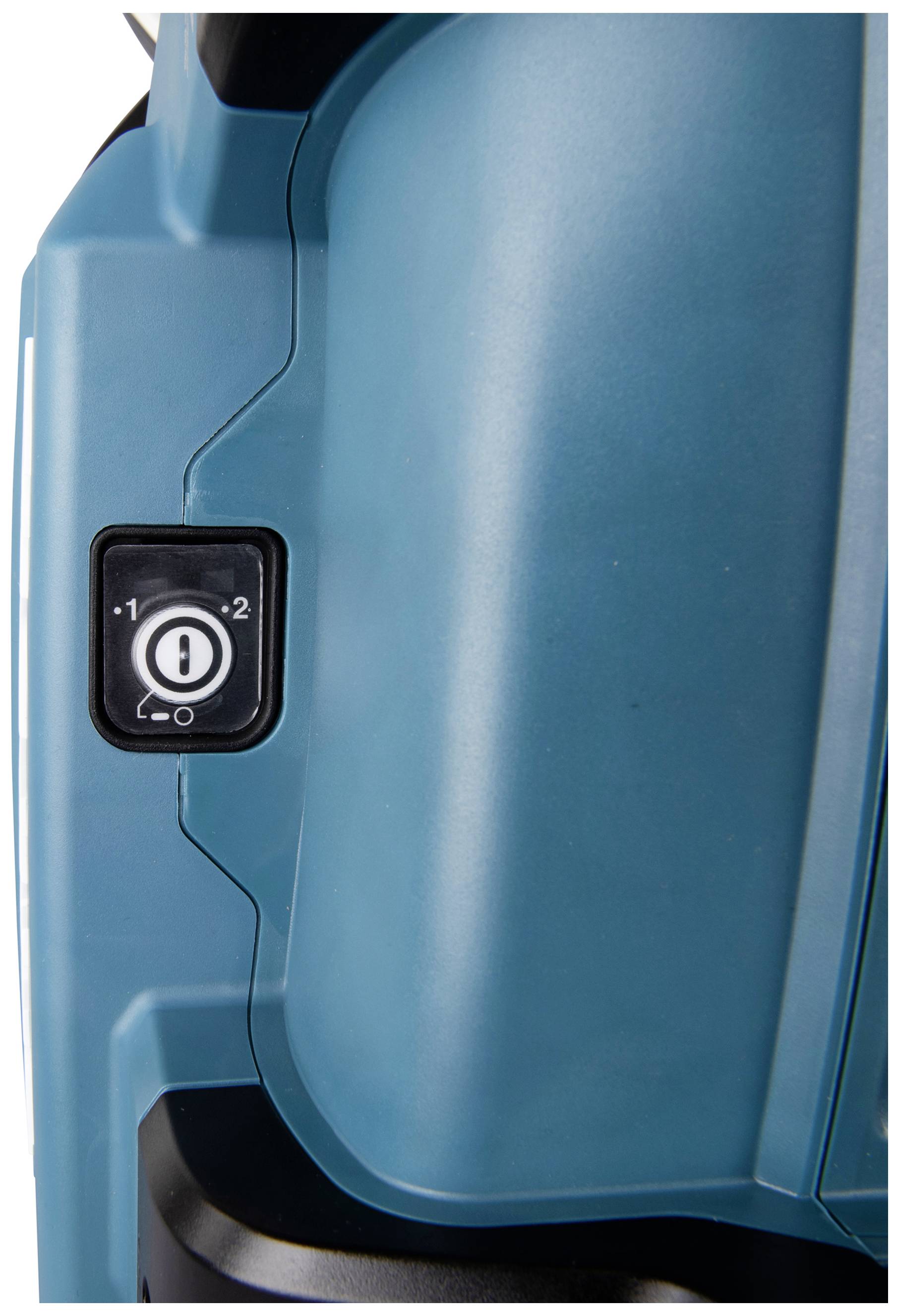 Nahaufnahme eines blauen Elektrogeräts mit einem Schalter mit den Zahlen 0, 1, und 2.