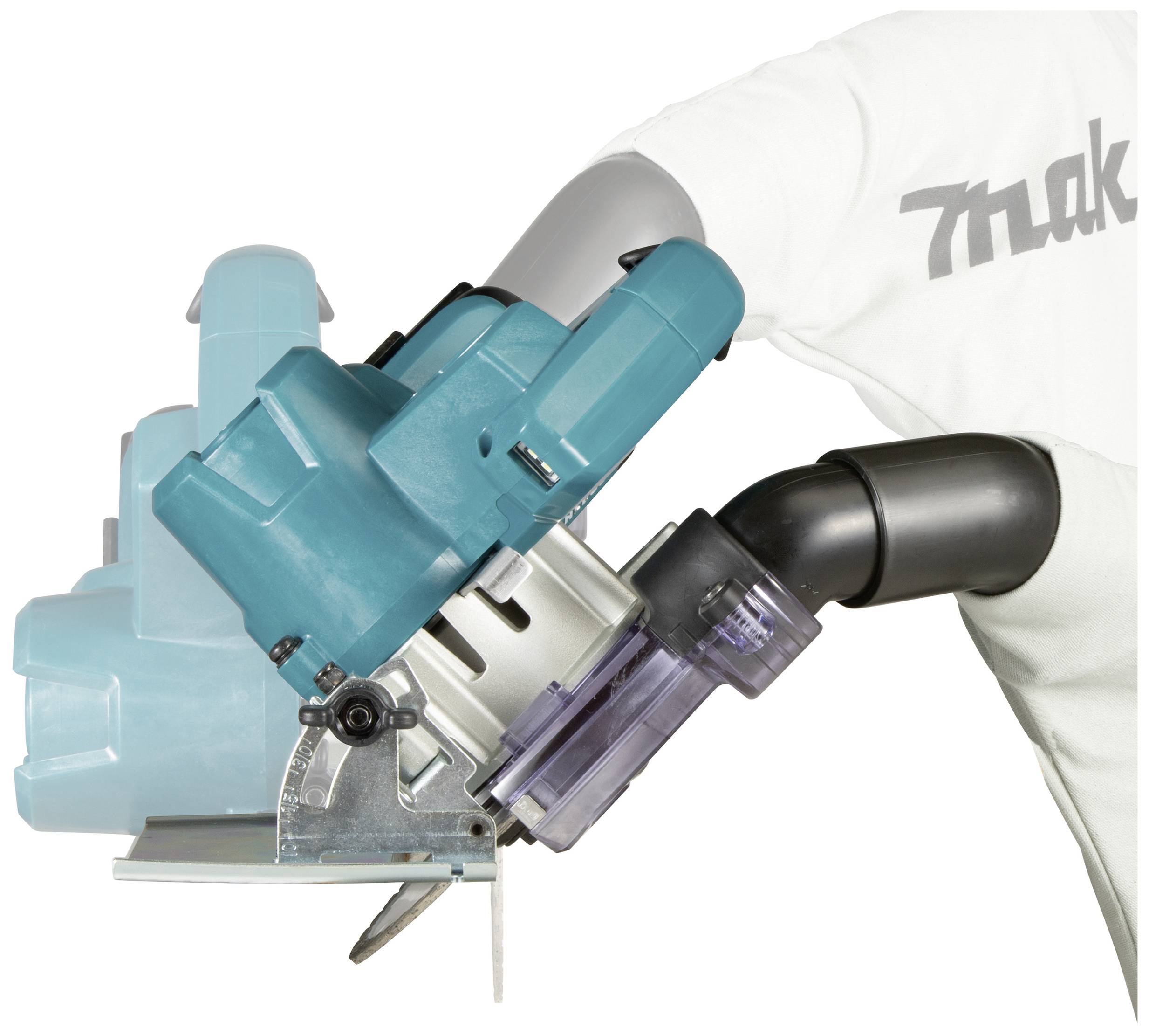 Ein Roboterarm hält eine blaue elektrische Handkreissäge mit einem Schutzgehäuse. Im Hintergrund ist ein Teil eines Logos sichtbar.