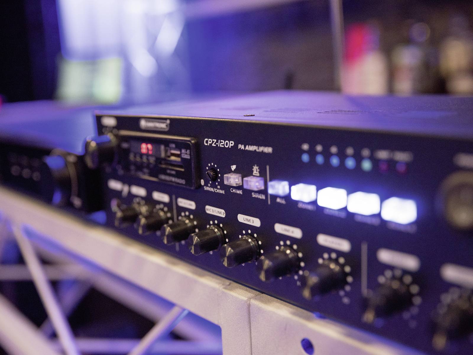 Omnitronic CPZ-120P ELA ELA-Verstärker 120W 4-Kanal 4-Zonen