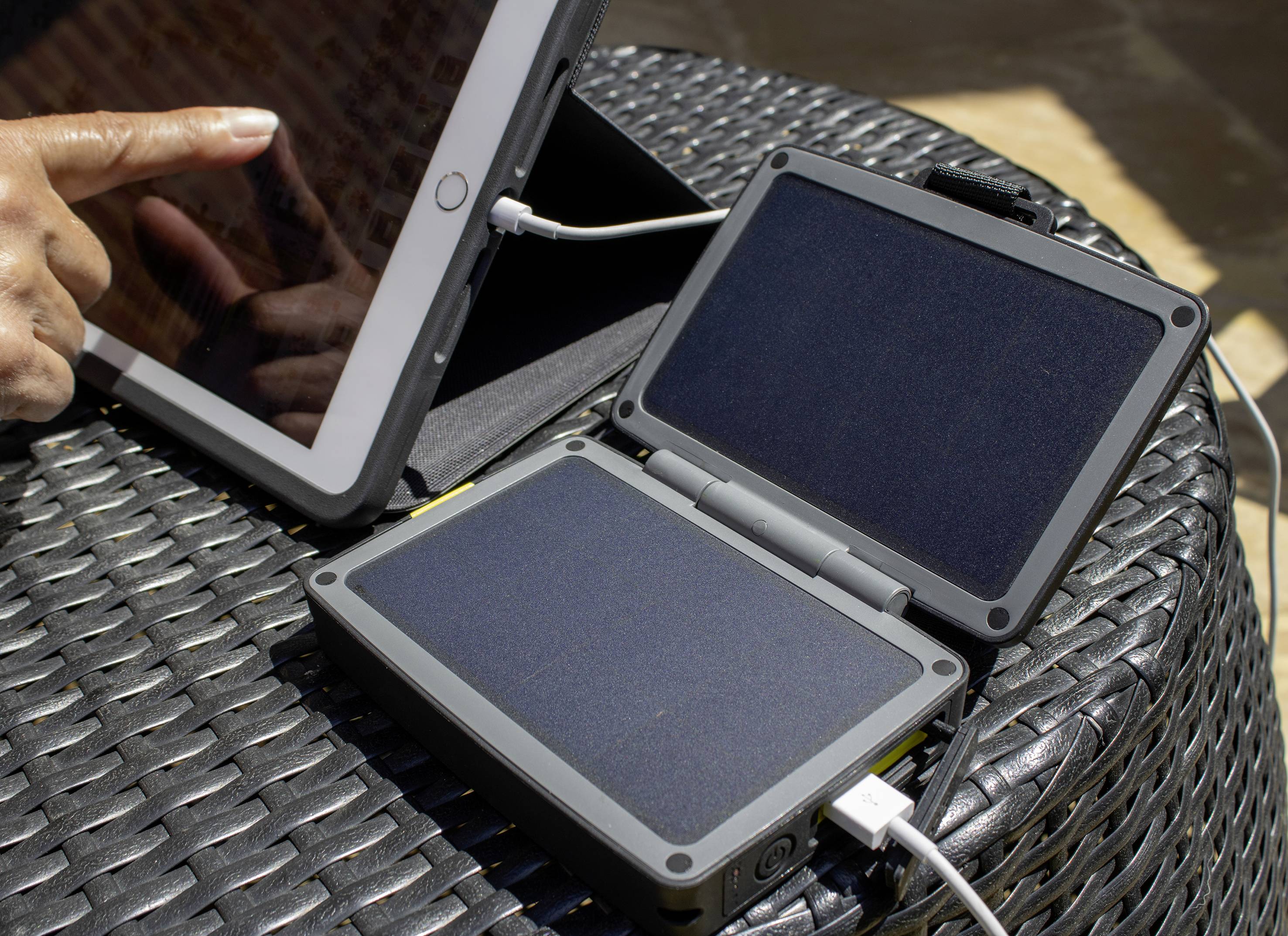 Power Traveller Adventurer II 9338 Solar-Powerbank 10000 mAh