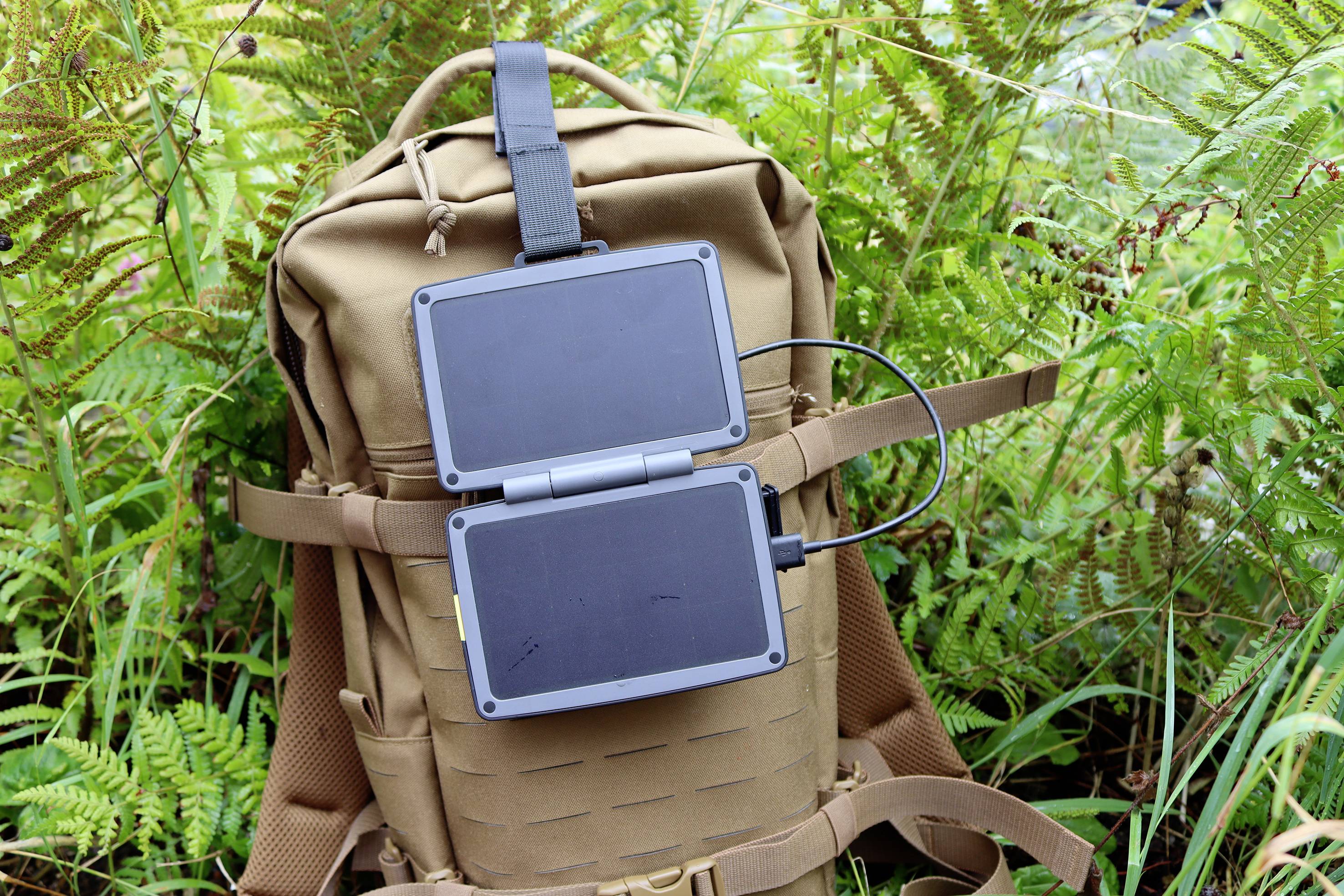 Power Traveller Adventurer II 9338 Solar-Powerbank 10000 mAh