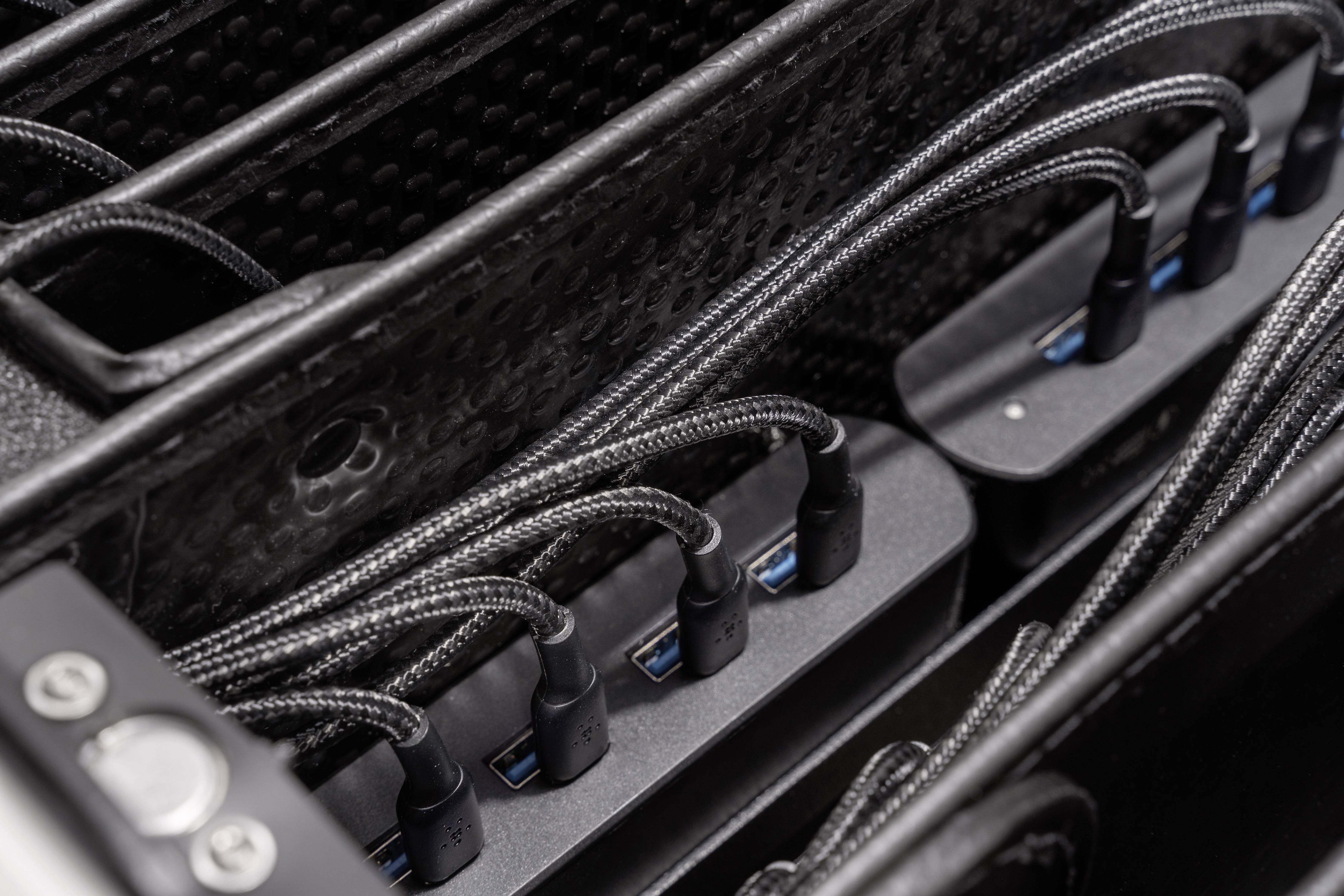 Parat PARAPROJECT Case TC20 Lade- und Managementsystem Mobiles Ladesystem für USB-Typ C™ verkabelt