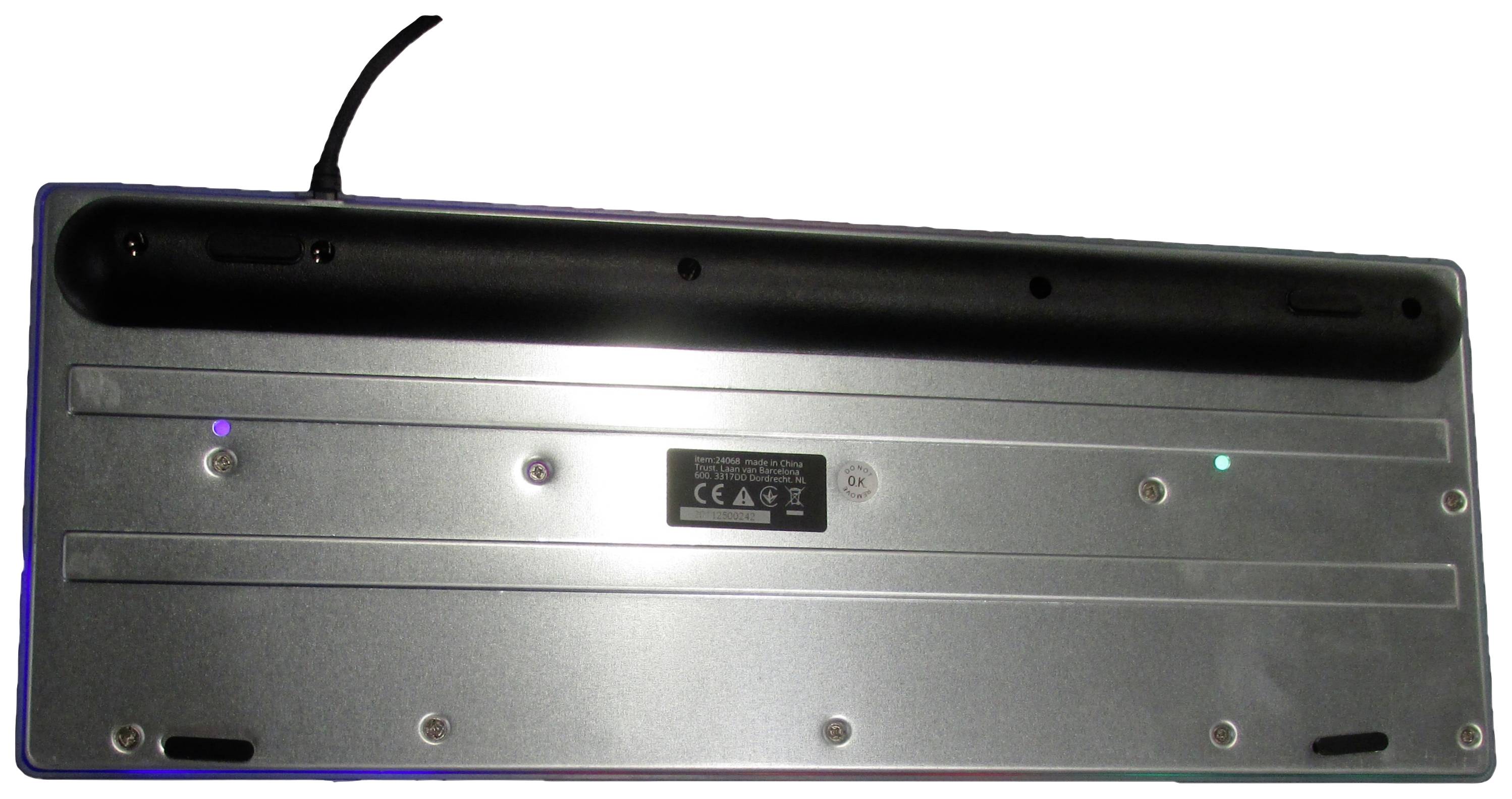 Trust GXT833 THADO TKL USB, Kabelgebunden Gaming-Tastatur Deutsch, QWERTZ Schwarz, RGB Beleuchtet