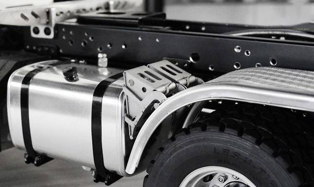 Thicon Models 50276 1:14 Hemmschuhe 1 Paar