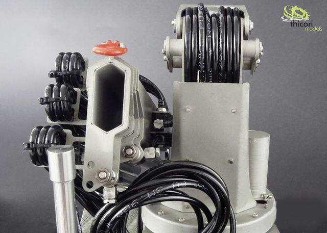 Thicon Models 55020 1:14 Ladekran 1 St.