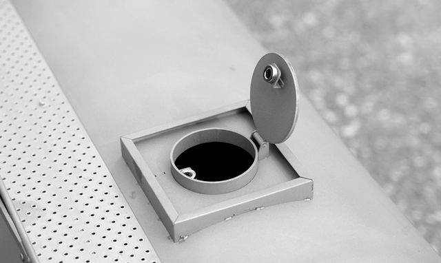 Thicon Models 55026 1:14 Tankauflieger 1St.