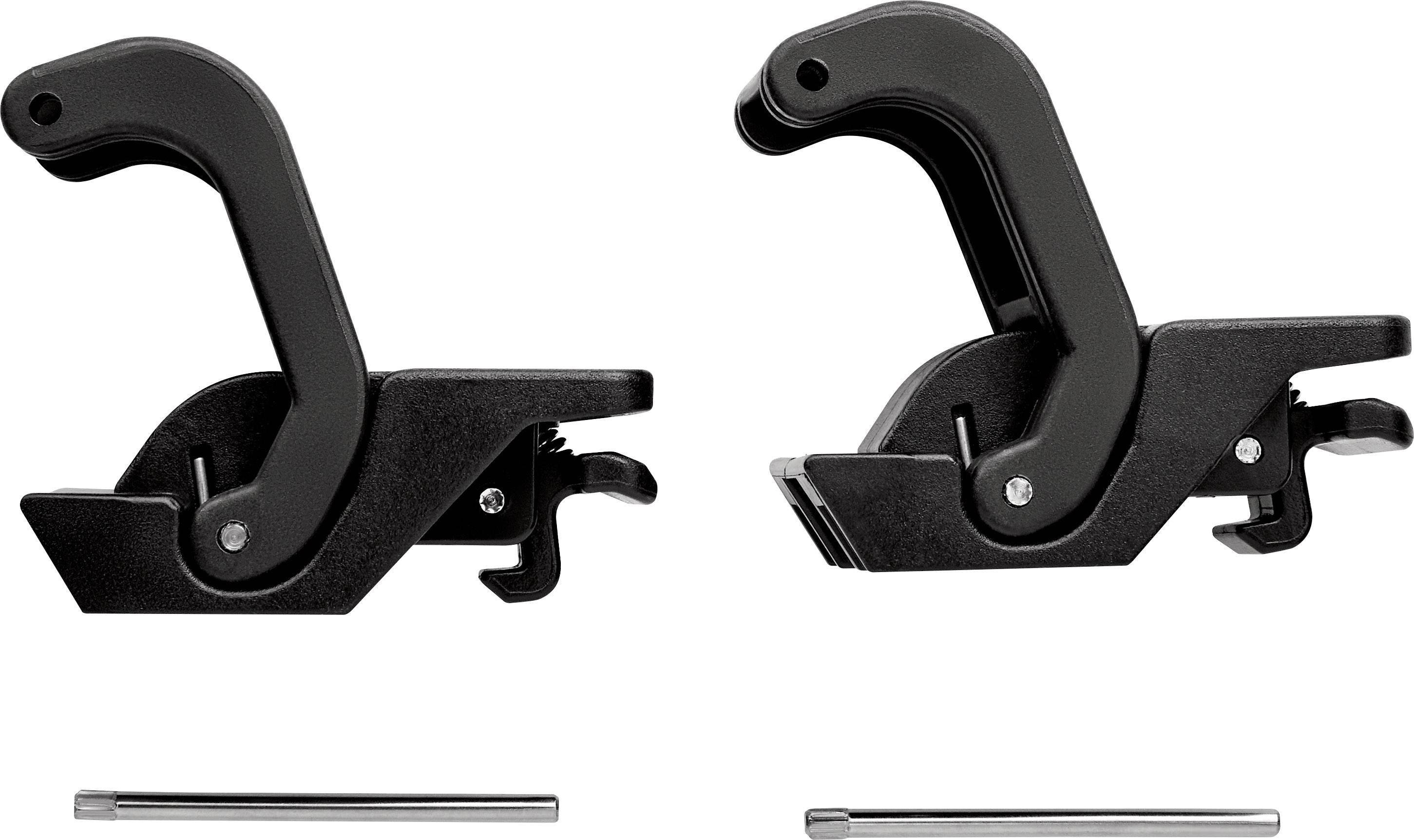 Zwei schwarze mechanische Teile, vermutlich Hebel oder Halterungen, liegen nebeneinander. Darunter liegen zwei silberne Stifte.