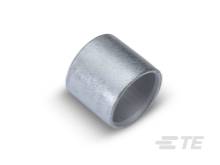 Ein schlichtes, silberfarbenes Metallrohrstück, zylindrisch und glänzend, auf weißem Hintergrund.