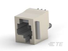 Ein weißer Ethernet-Kupplungsstecker zum Verbinden von zwei Netzwerkkabeln.