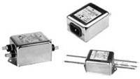 Zylindrischer elektronischer Bauteil mit Metallgehäuse, schwarz-weiß. Anschlüsse und Etikett vorhanden.