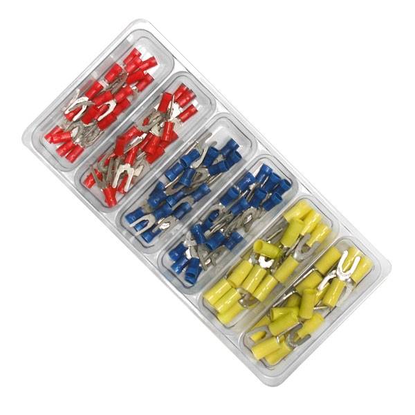 Ein Plastikbehälter mit roten, blauen und gelben elektrischen Kabelsteckern, sortiert in separaten Fächern.