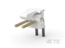 Ein weißer Kunststoffstecker mit zwei Metallstiften und zwei Kunststoffstützen.