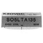 Ein rechteckiges elektronisches Bauteil mit der Aufschrift 'Kilovac' und 'SO5LTA135'. Weitere Angaben: '5VDC Coil' und '9335'.