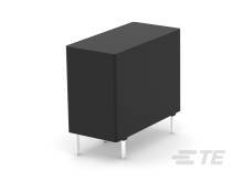 Ein schwarzer, rechteckiger Hocker steht auf vier silbernen Beinen.