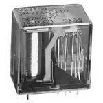 Ein transparentes Relaisgehäuse zeigt interne elektrische Komponenten und Anschlusspins. Auf der Oberseite ist eine Beschriftung sichtbar.