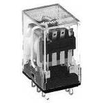 Ein Relais mit durchsichtigem Gehäuse zeigt die internen Komponenten wie Spulen und Anschlüsse. Es dient zur Steuerung elektrischer Stromkreise.